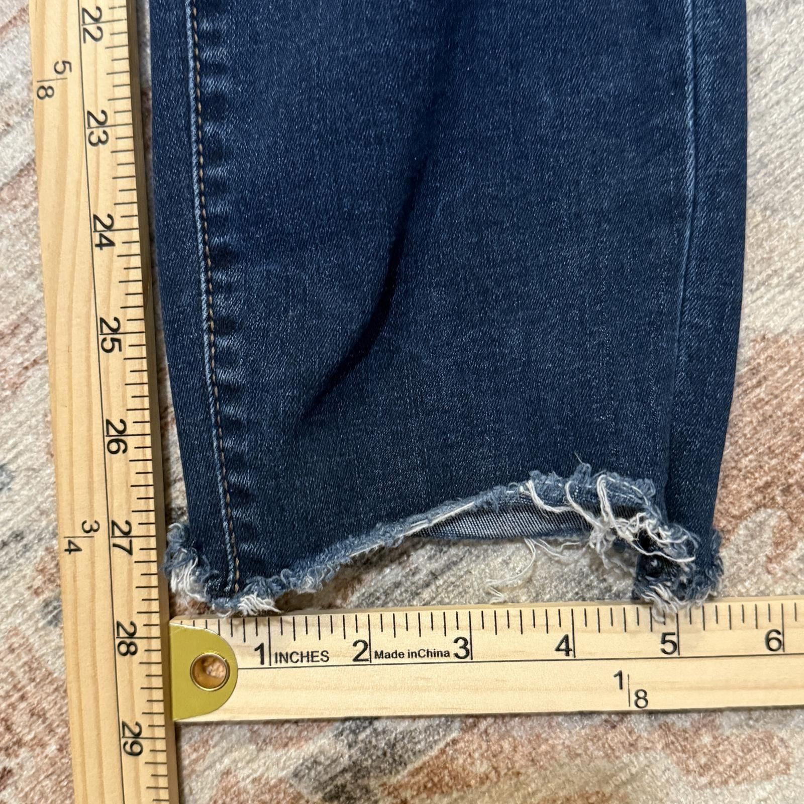 Designer Universal Thread distressed raw-hem jeggings – women’s 14W Size 36" / US 14 / IT 50 - 4 Thumbnail