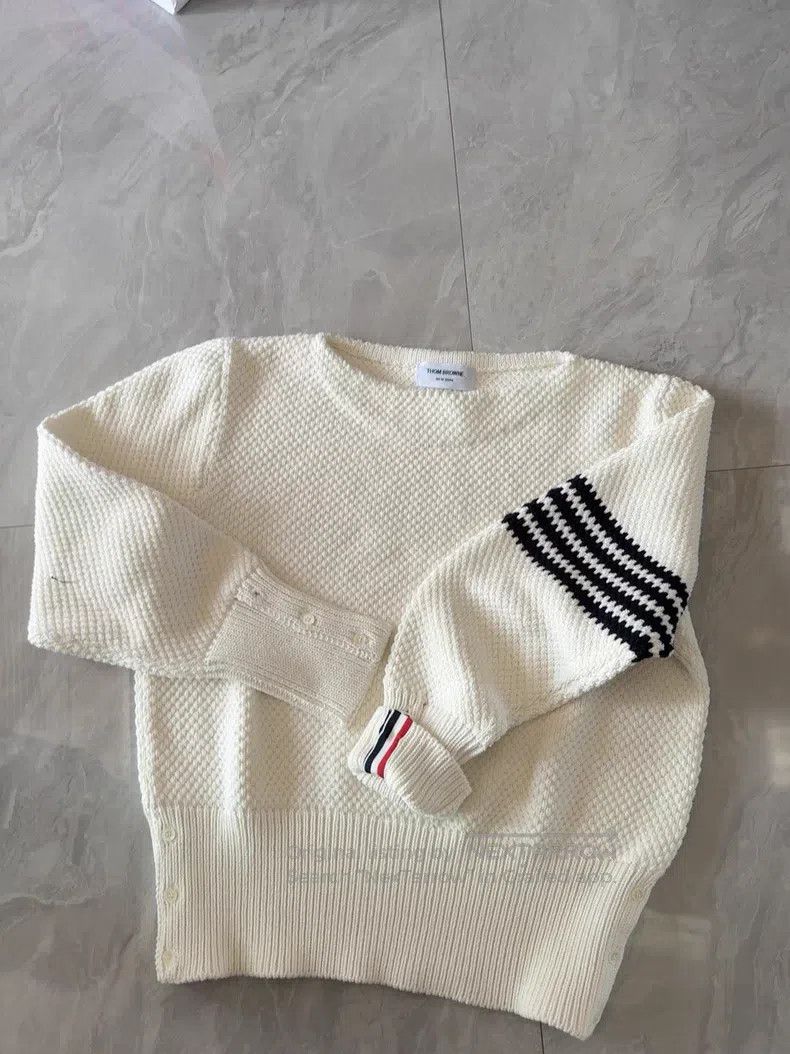 Thom Browne Thom Browne White Pineapple Patterned Knit Sweater Size US XXL / EU 58 / 5 - 1 Thumbnail
