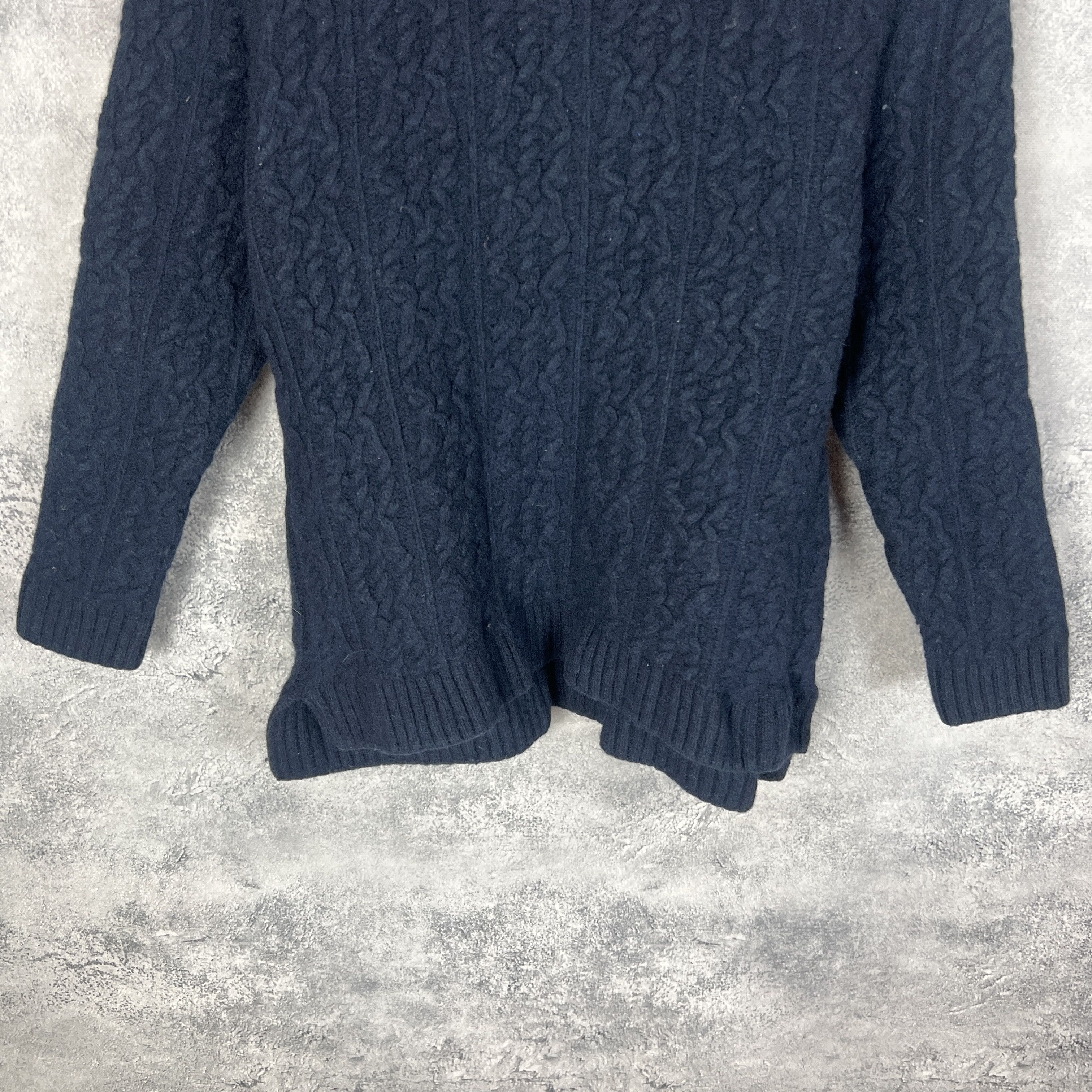 Barbour Barbour Women's Sweater Size 10 Blue Long Sleeve Size L / US 10 / IT 46 - 3 Thumbnail