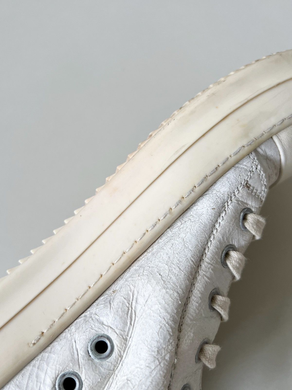 Rick Owens Rick Owens White Painted Leather Low Ramones Size US 8 / EU 41 - 19 Thumbnail