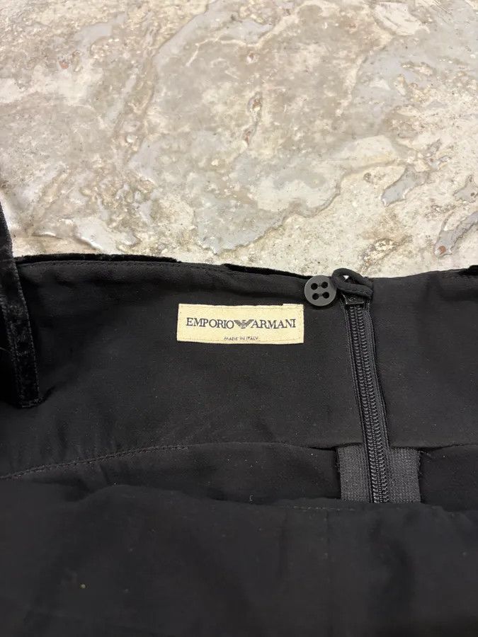 Designer × Emporio Armani × Vintage AW2002 Emporio Armani Black Velvet Dress Size M / US 6-8 / IT 42-44 - 6 Thumbnail