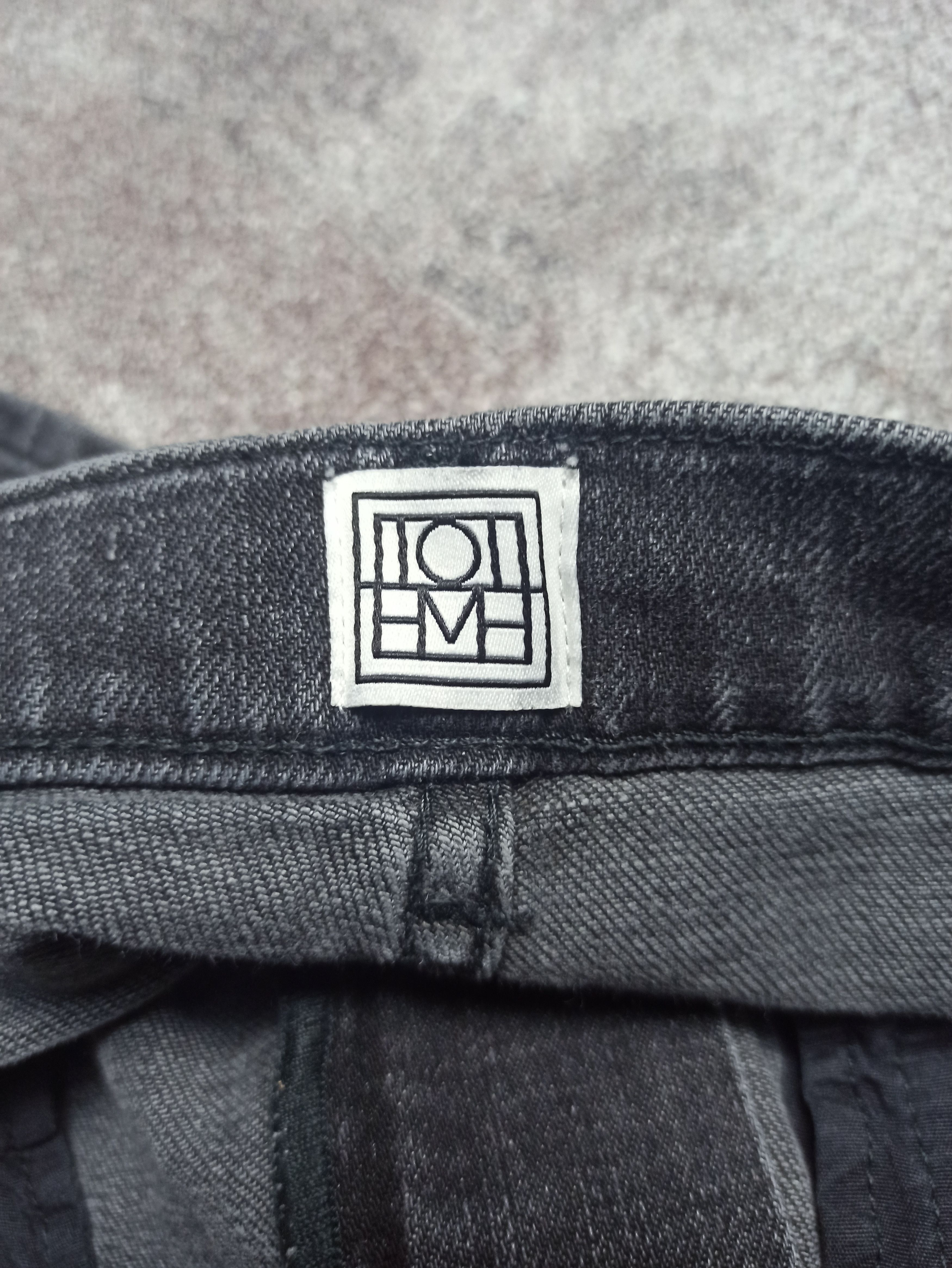 Toteme TOTEME TWISTED SEAM DENIM BLACK WASH Size 28" / US 6 / IT 42 - 6 Thumbnail