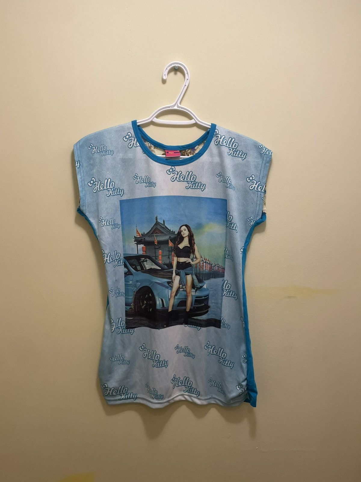 Vintage 4WAY55 Boot Chinese Sports Car Hello Kitty Blue Graphic Top Size S / US 4 / IT 40 - 1 Thumbnail