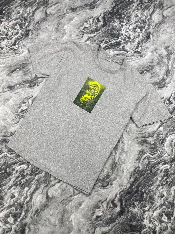 Supreme Supreme Ear Tee Big Logo Size US M / EU 48-50 / 2 - 1 Thumbnail
