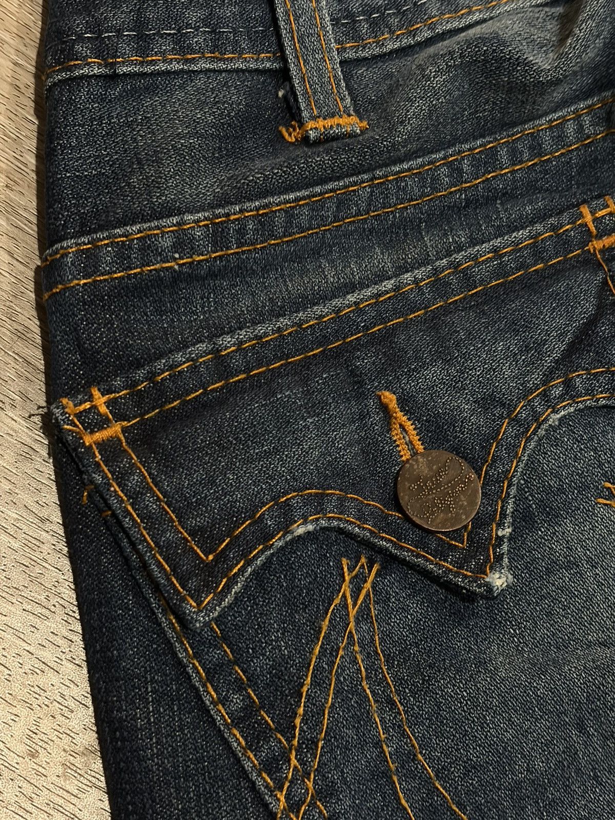 True Religion True Religion Jeans Bootcut Distressed Embroidered Made USA Size 25" / US 0 / IT 36 - 3 Thumbnail
