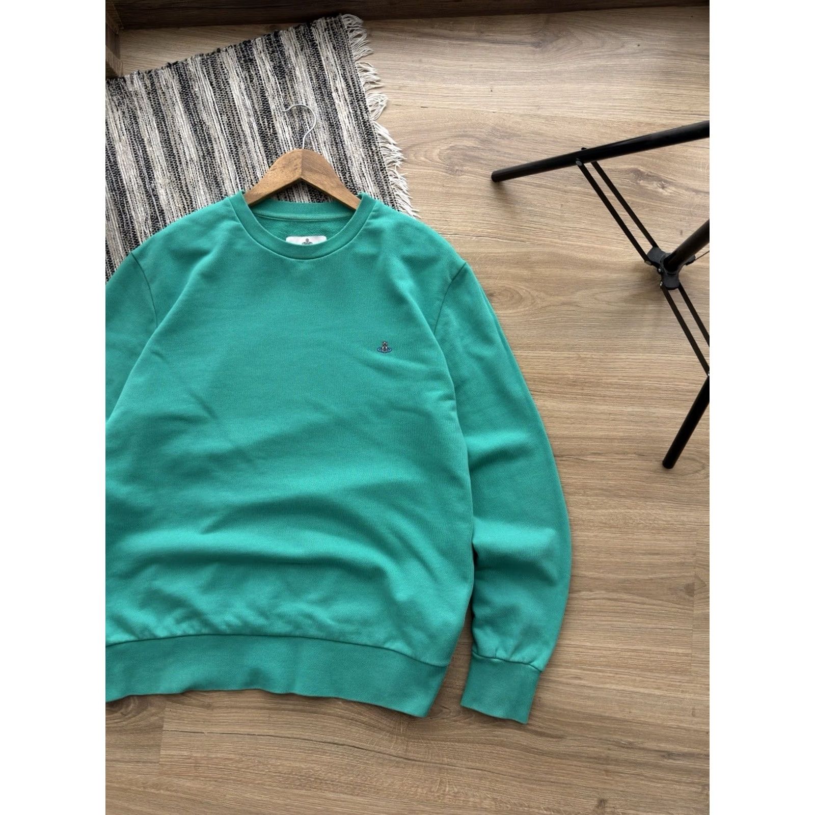 Vivienne Westwood VINTAGE Vivienne Westwood Turquoise Logo Sweatshirt Men L Crew Neck Pullover 90s Retro Designer City Italy Embroidered Accent Logo Mens Size US L / EU 52-54 / 3 - 2 Thumbnail