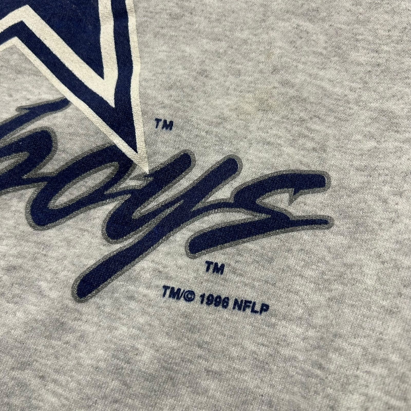 NFL VTG 90s DALLAS COWBOYS 1996 LOGO 7 SWEATSHIRT SPELL OUT Size US XL / EU 56 / 4 - 4 Thumbnail