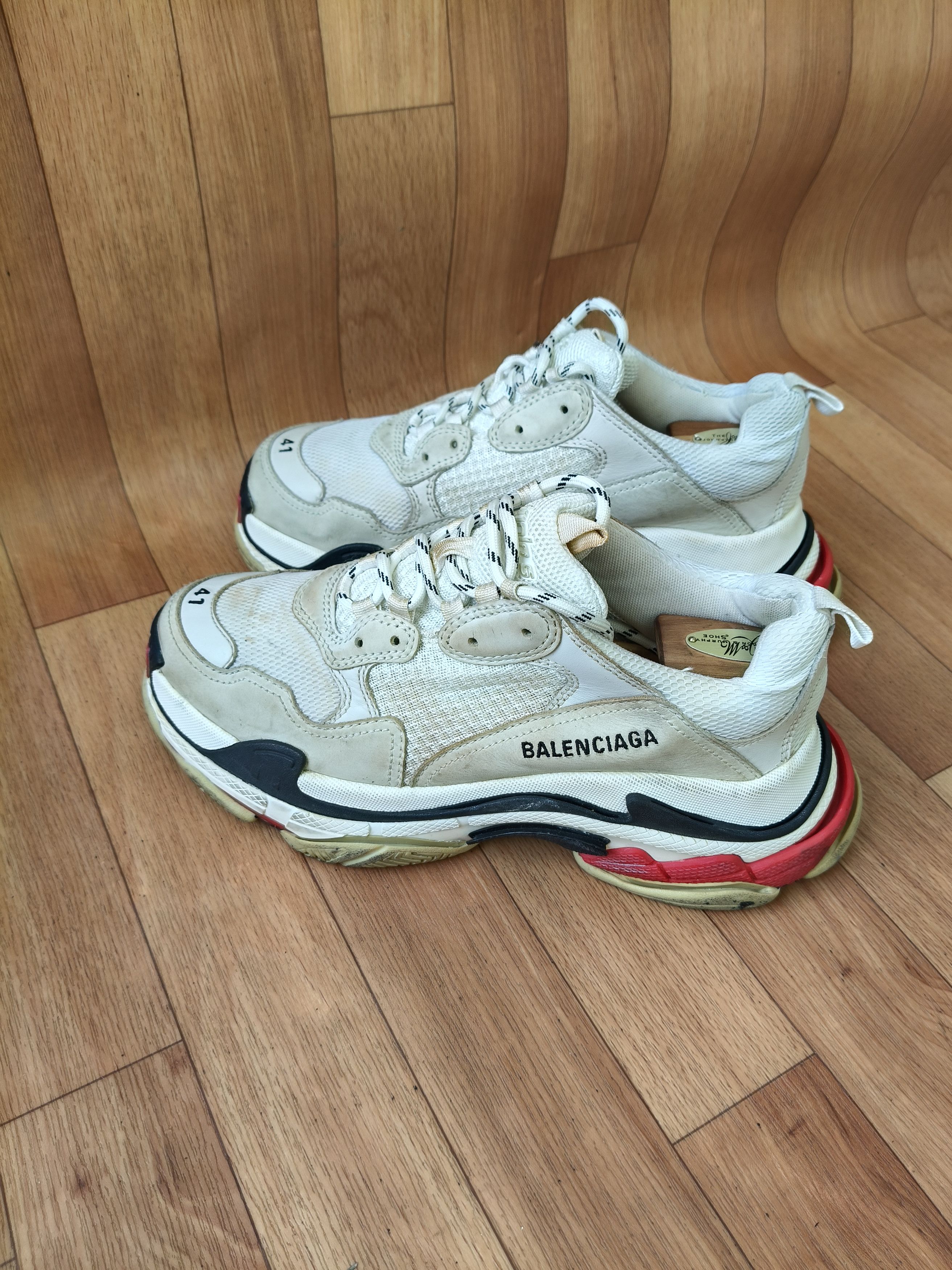 Balenciaga BALENCIAGA TRACK TRIPLE S SNEAKERS Size US 8 / EU 41 - 9 Thumbnail