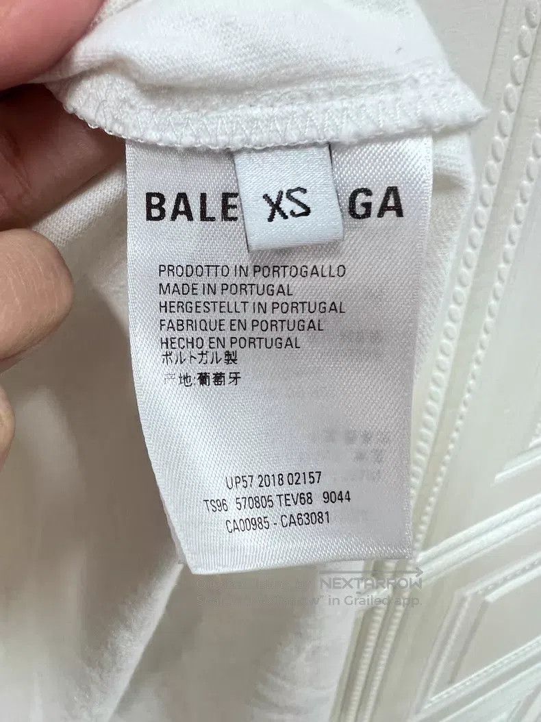 Balenciaga Balenciaga Backside Sanskrit Embroidered Short Sleeve T-Sh Size US XS / EU 42 / 0 - 5 Thumbnail