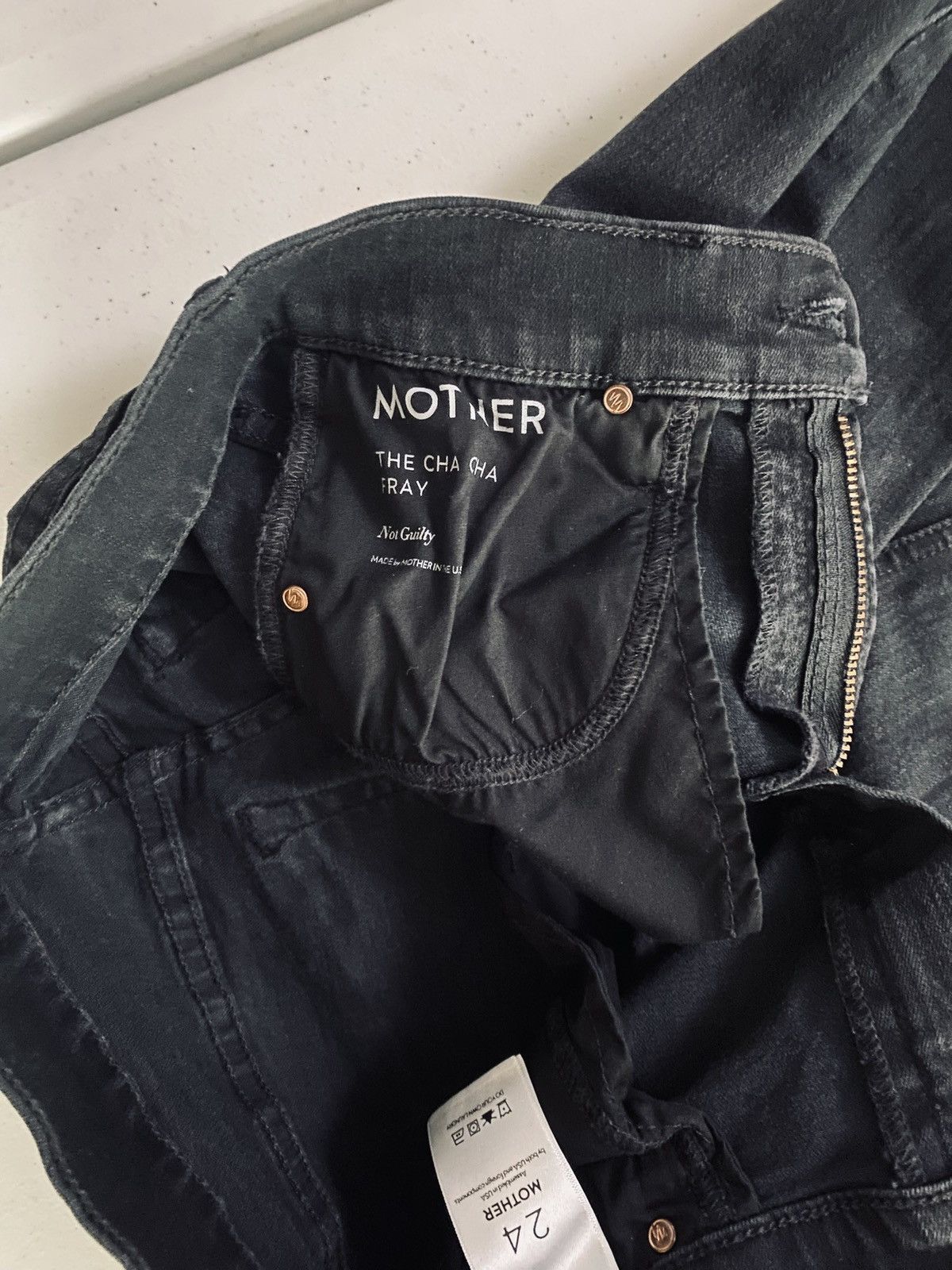 MOTHER Mother Denim The Cha Cha Fray 5-pkt Not Guilty Wash Blk 24 Size 24" / US 00 / IT 34 - 4 Thumbnail