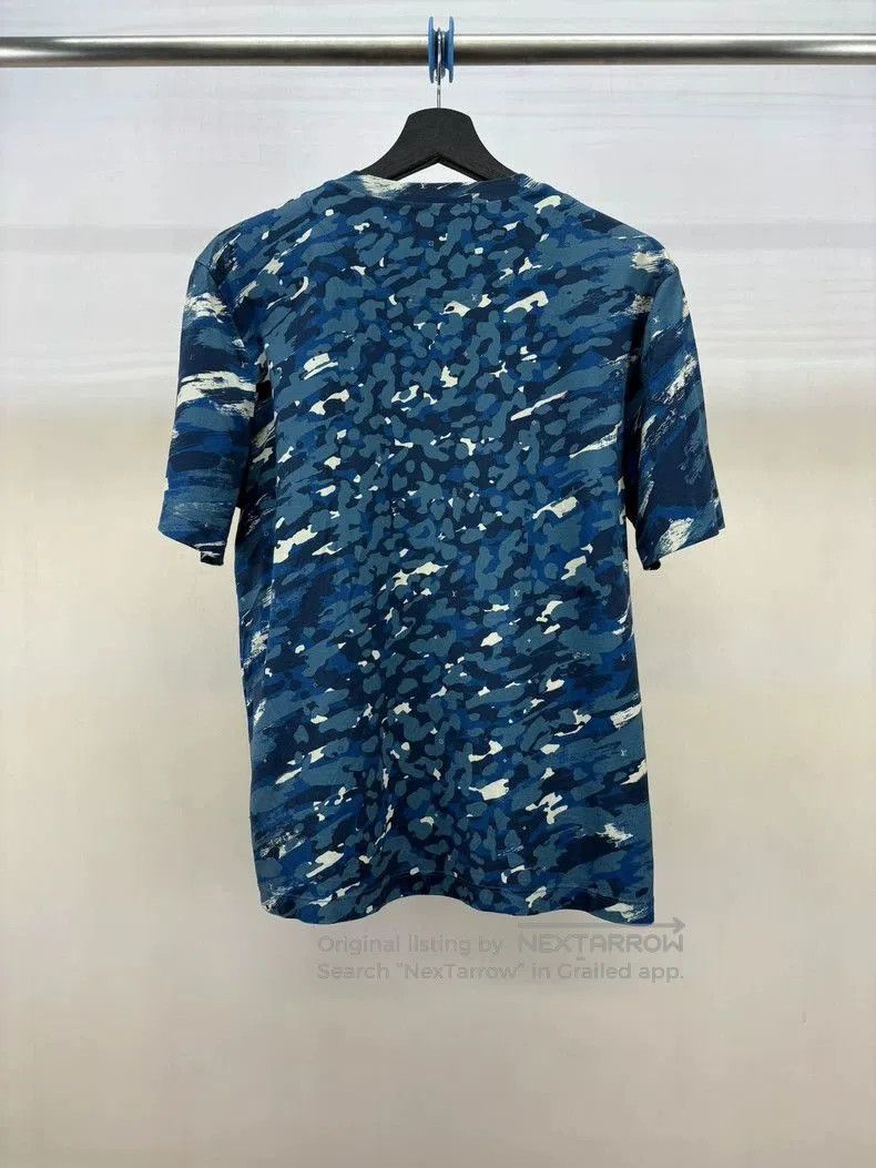 Louis Vuitton Louis Vuitton Camouflage Logo Short Sleeve Shirt. Size US S / EU 44-46 / 1 - 2 Thumbnail