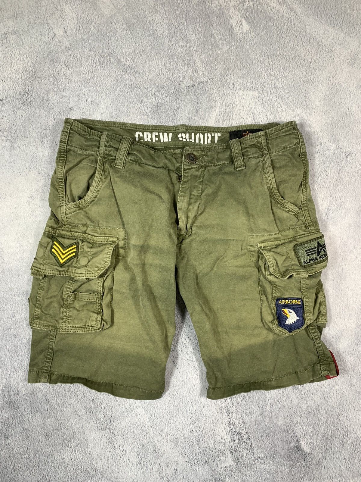 Alpha Industries × Vintage Vintage Y2K Alpha Industries faded cargo shorts size 33 Size US 33 - 1 Thumbnail