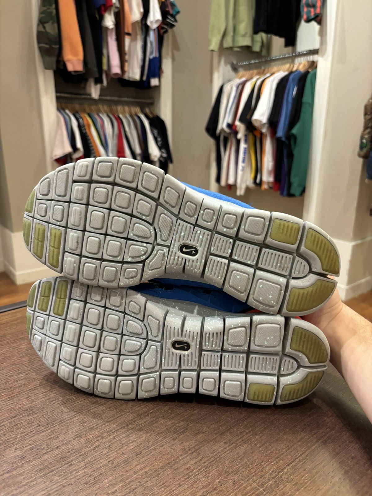 Nike Nike Free Run 2.0 Doernbecher (2012) Size US 13 / EU 46 - 8 Thumbnail