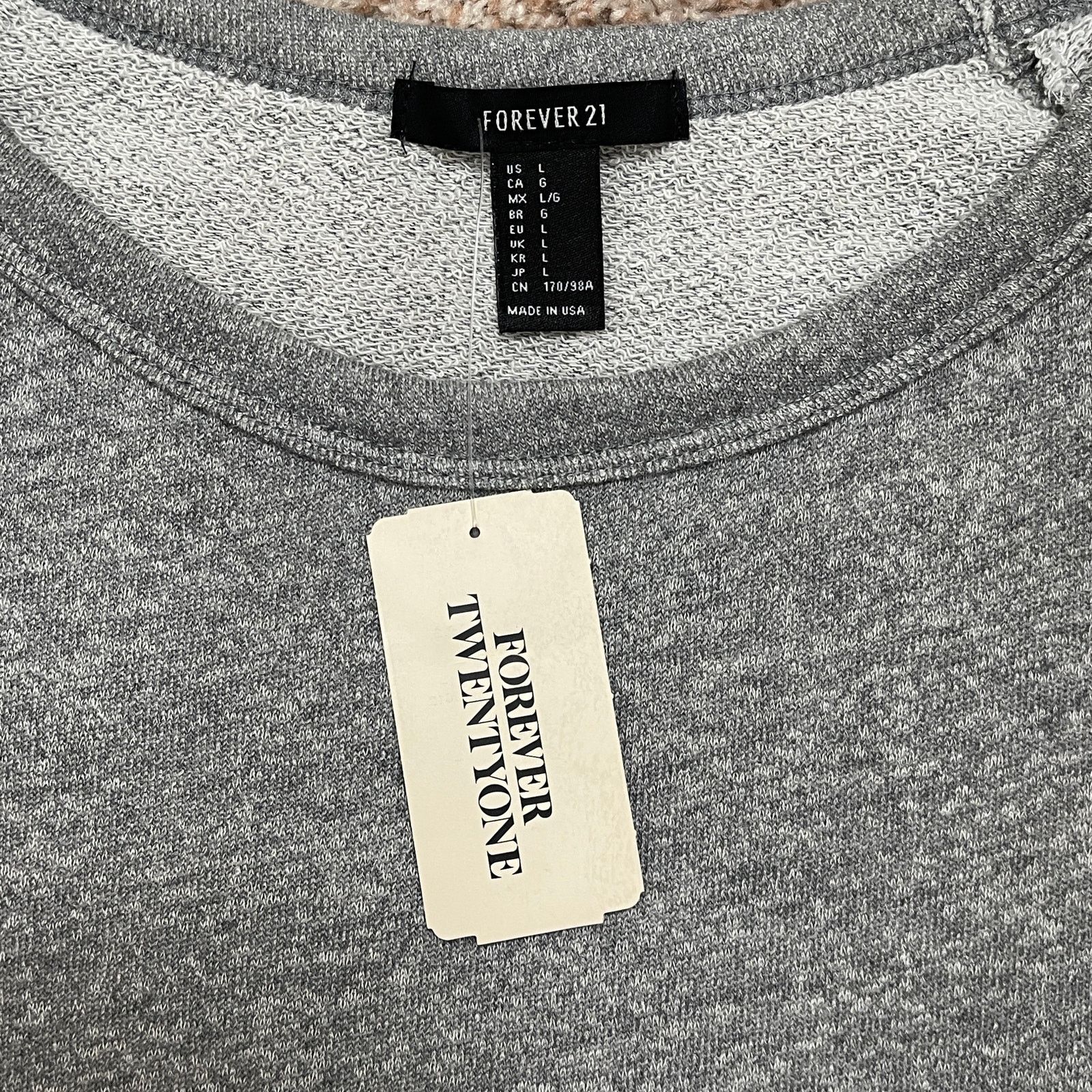 Forever 21 Forever 21 Grey Crop Sweatshirt White Mesh Athletic Top NWT Size L / US 10 / IT 46 - 20 Thumbnail