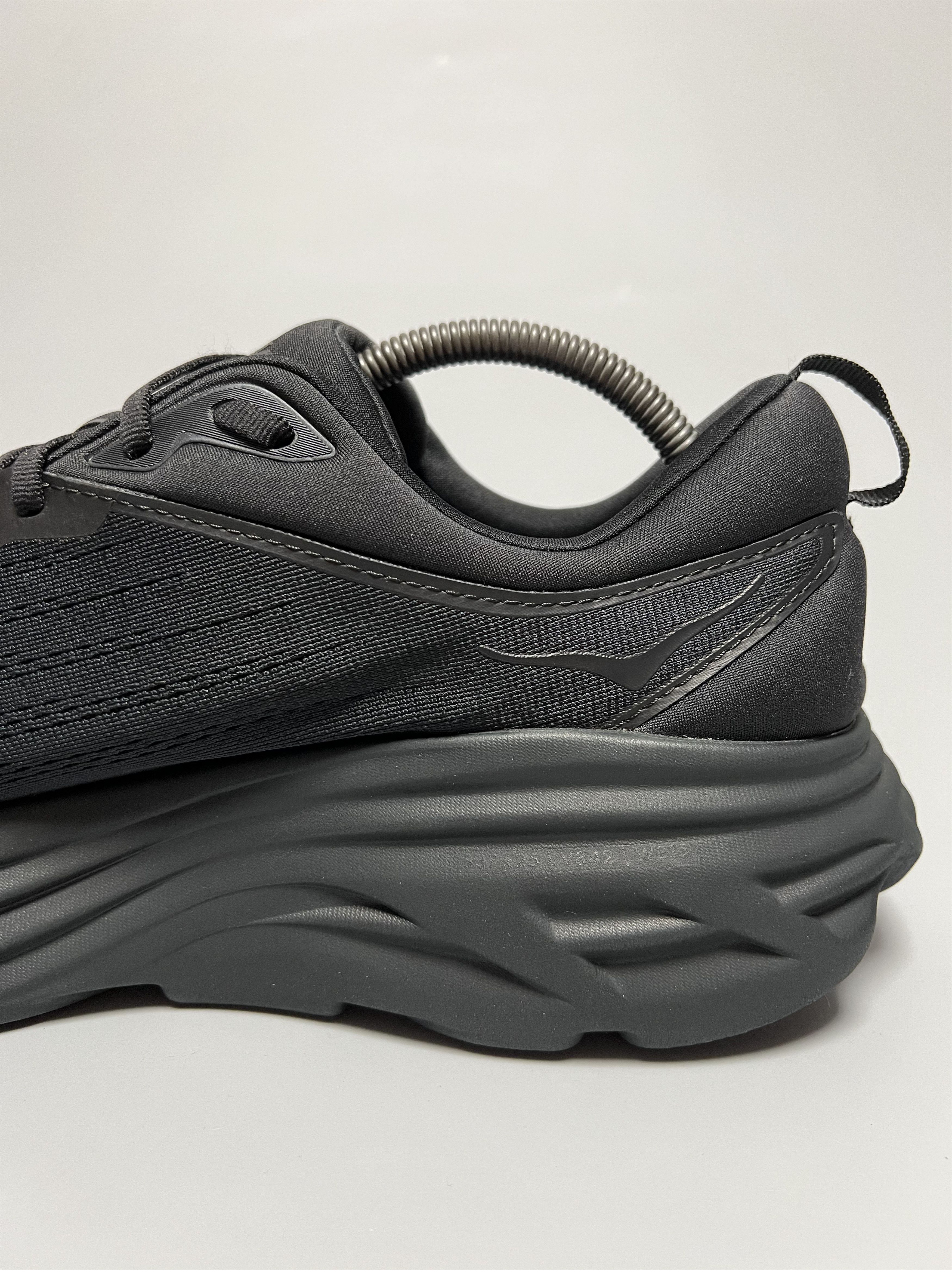 Hoka Hoka One One Bondi 8 Men's Running Shoes Walking Size US 12 / EU 45 - 11 Thumbnail