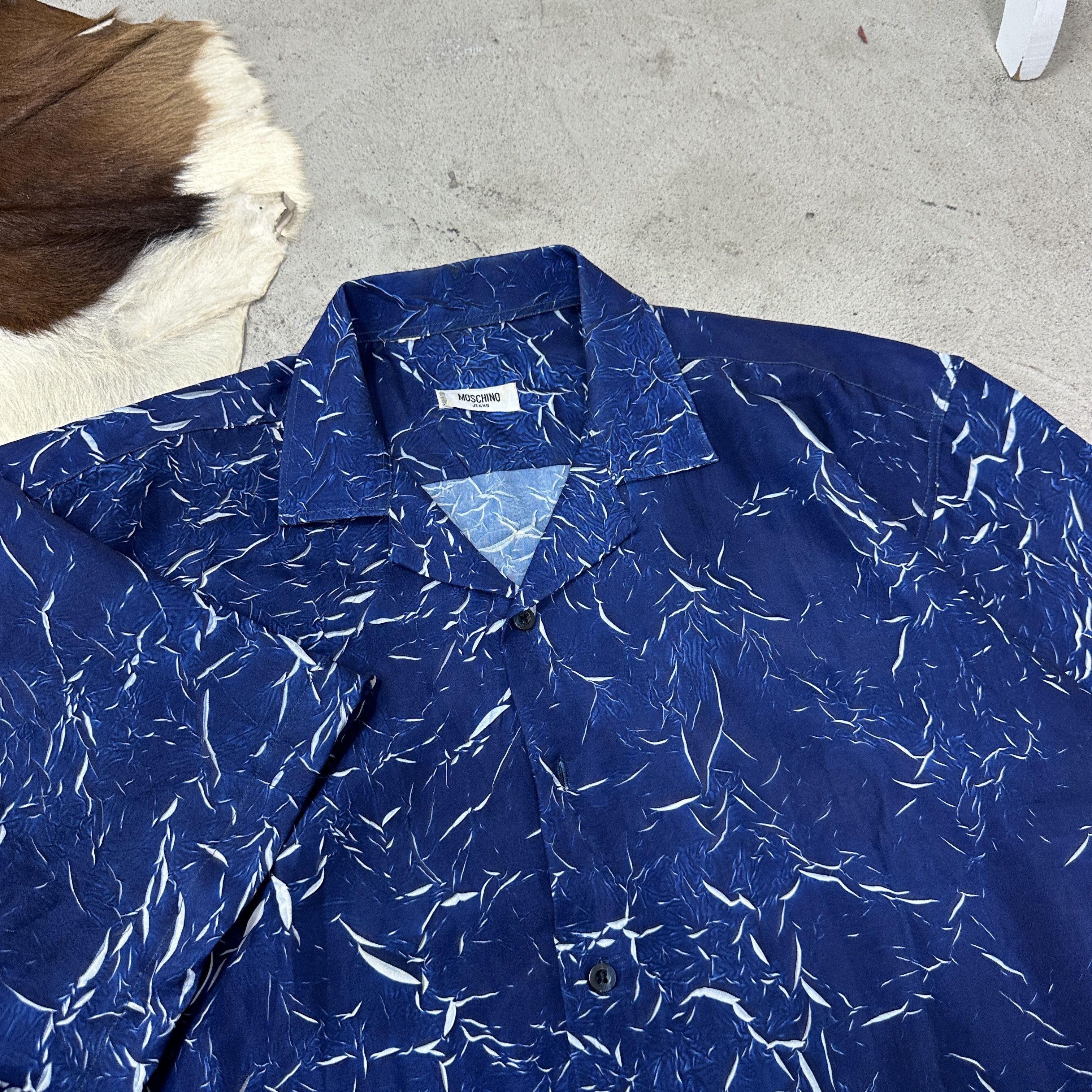 Moschino Vintage Streetwear Old Money Moschino Printed Shirt Y2K Size US XL / EU 56 / 4 - 2 Thumbnail