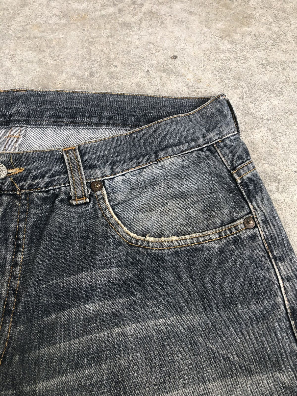 Tom Ford Gucci Distressed Denim Size US 33 - 14 Thumbnail