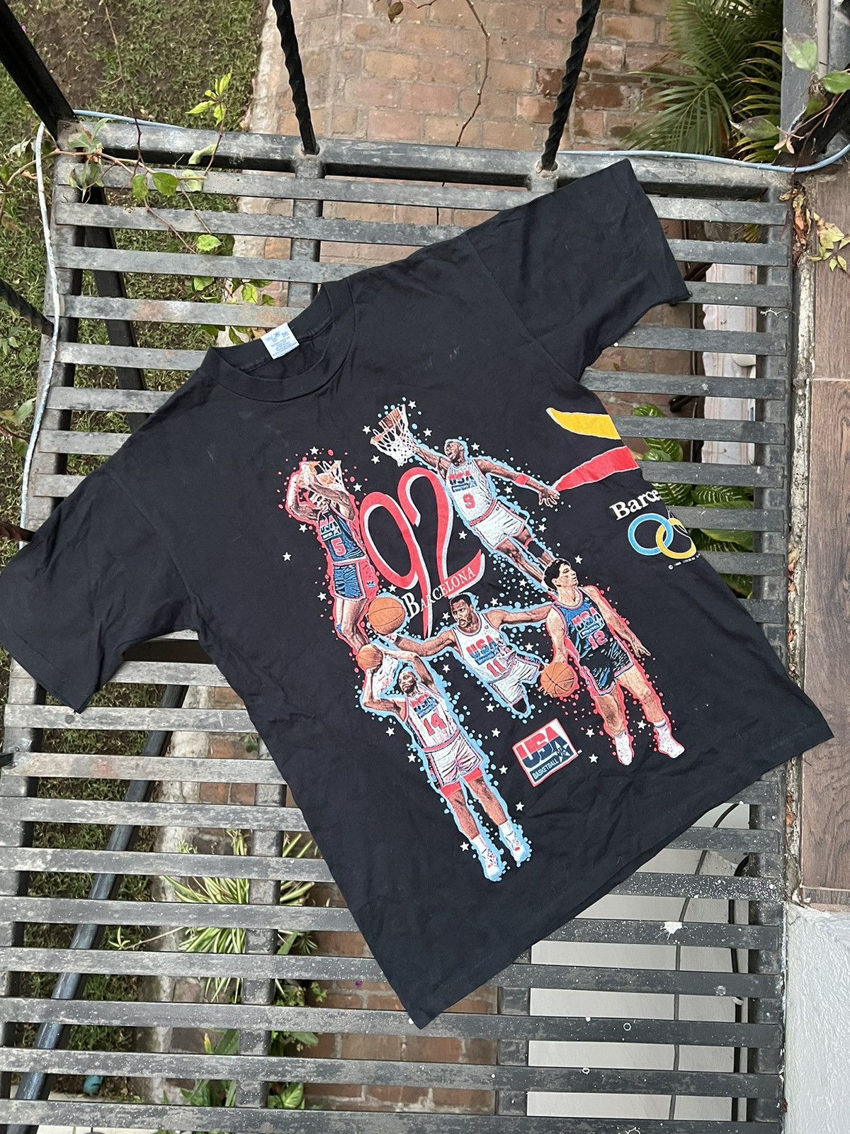 image of NBA x Salem Vintage 1992 Usa Olympics Dream Team Basketball Single Stitch Tee in Black (Size Large)