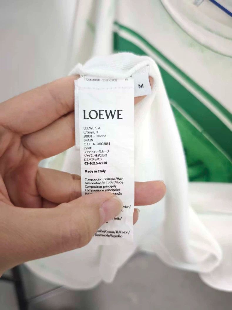 Loewe LOEWE White and green short-sleeved T-shirt Size US M / EU 48-50 / 2 - 3 Thumbnail