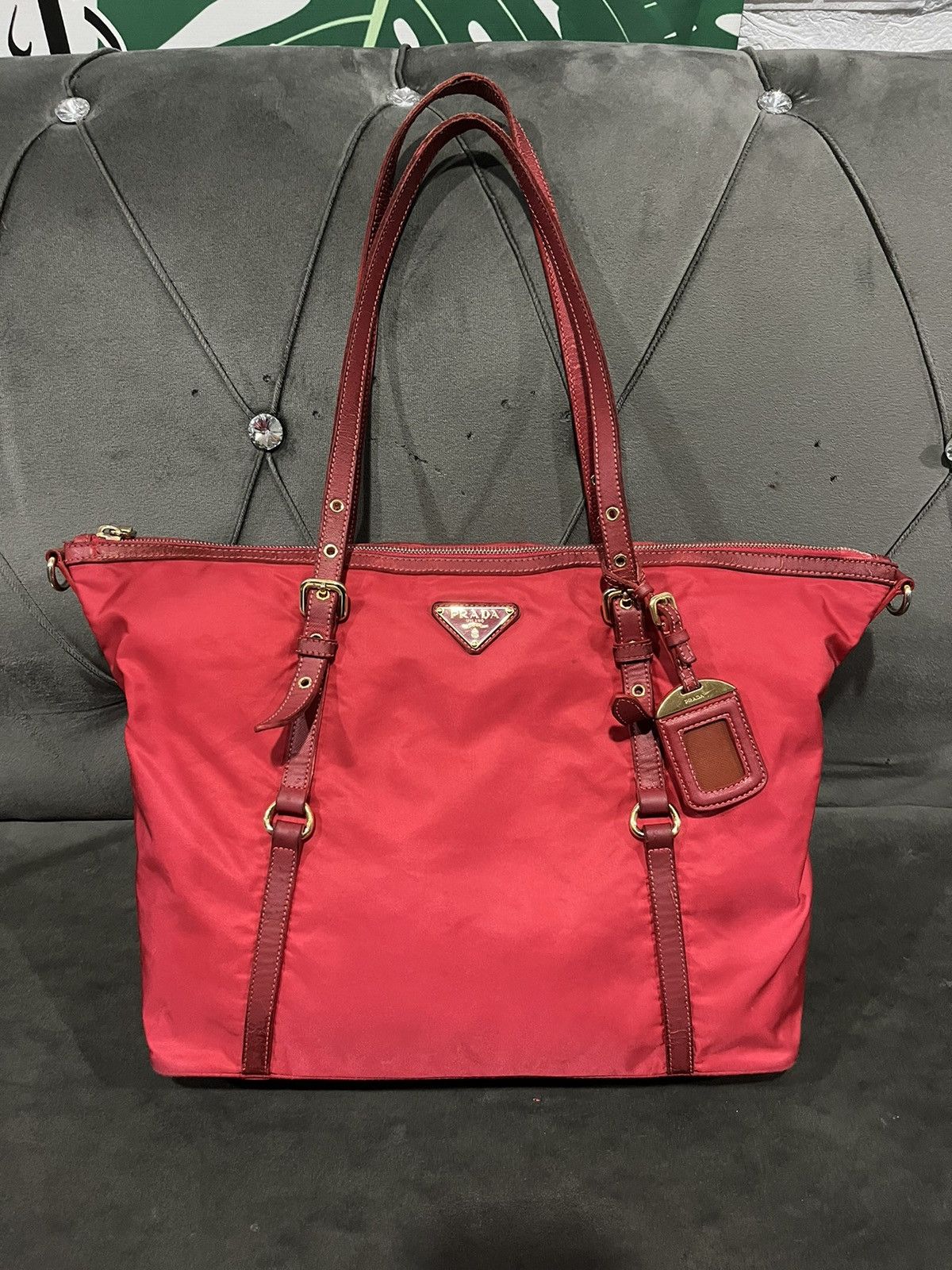 Prada Authentic Prada Tessuto Saffiano Rosso (Red) Nylon Tote Bag Size ONE SIZE - 6 Thumbnail
