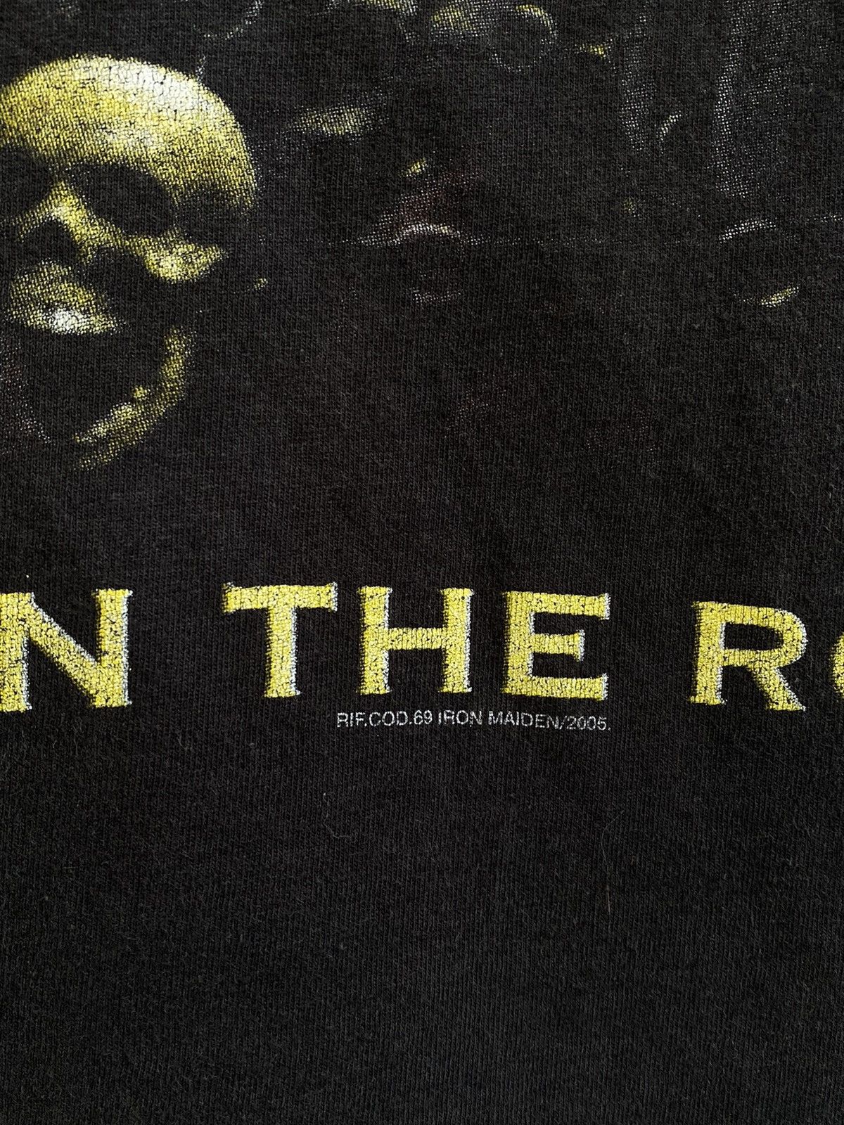 Vintage 2005 Iron Maiden Death on the road vintage band t-shirt Size US L / EU 52-54 / 3 - 5 Thumbnail