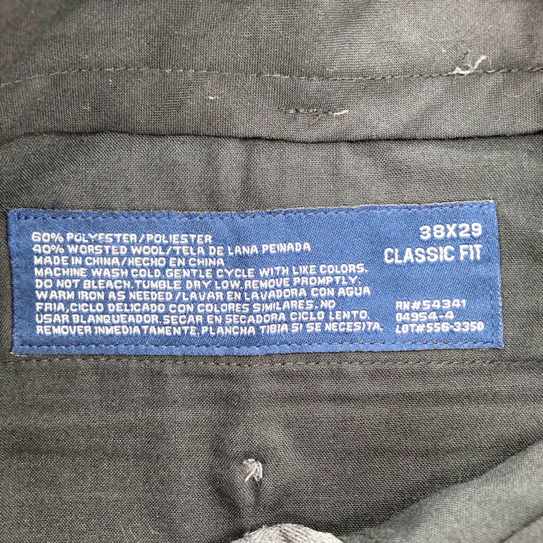 Stafford VINTAGE Stafford Performance Dress Pants Mens 38x27 Charcoal Gray Wool Pleated Business Size US 38 / EU 54 - 6 Thumbnail