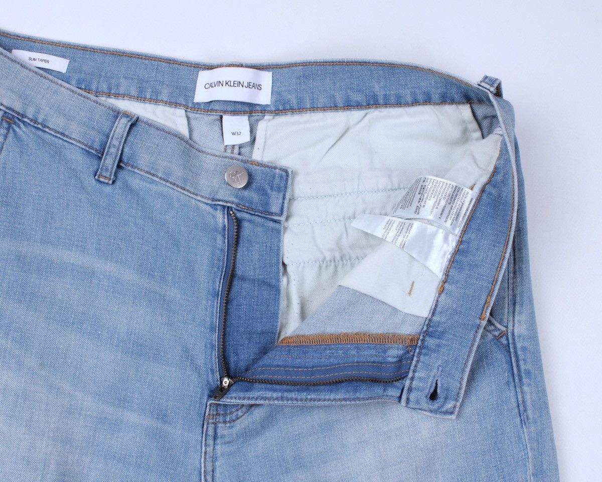 Calvin Klein × Designer Calvin Klein Jeans Light Blue Slim Taper Chino Style Jeans Size US 32 / EU 48 - 12 Thumbnail