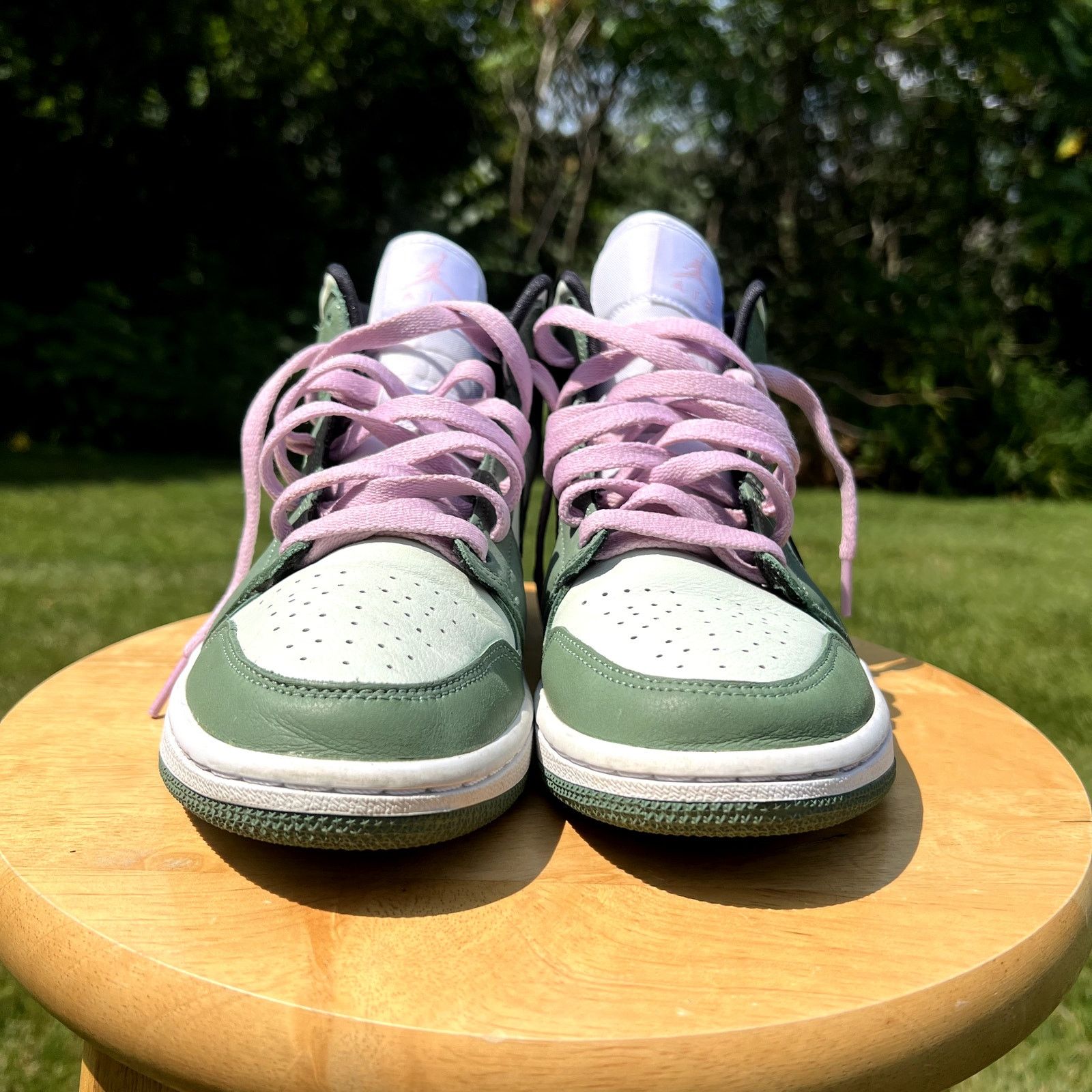 Jordan Brand × Nike Size 8 - Wmns Air Jordan 1 Mid SE Dutch Green Women's Shoes Size US 8 / IT 38 - 4 Thumbnail