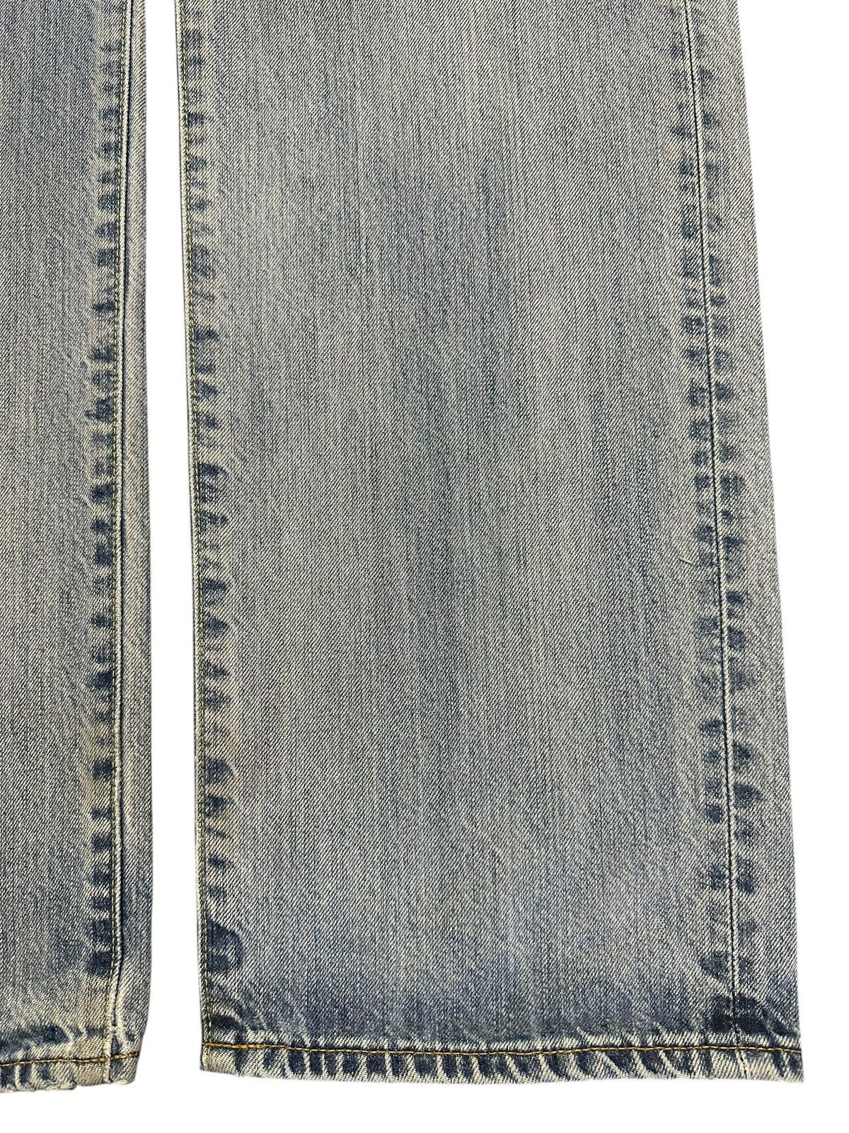 Uniqlo Vintage Japanese Uniqlo Light Blue Wash Faded Distress Baggy Size US 35 - 8 Thumbnail