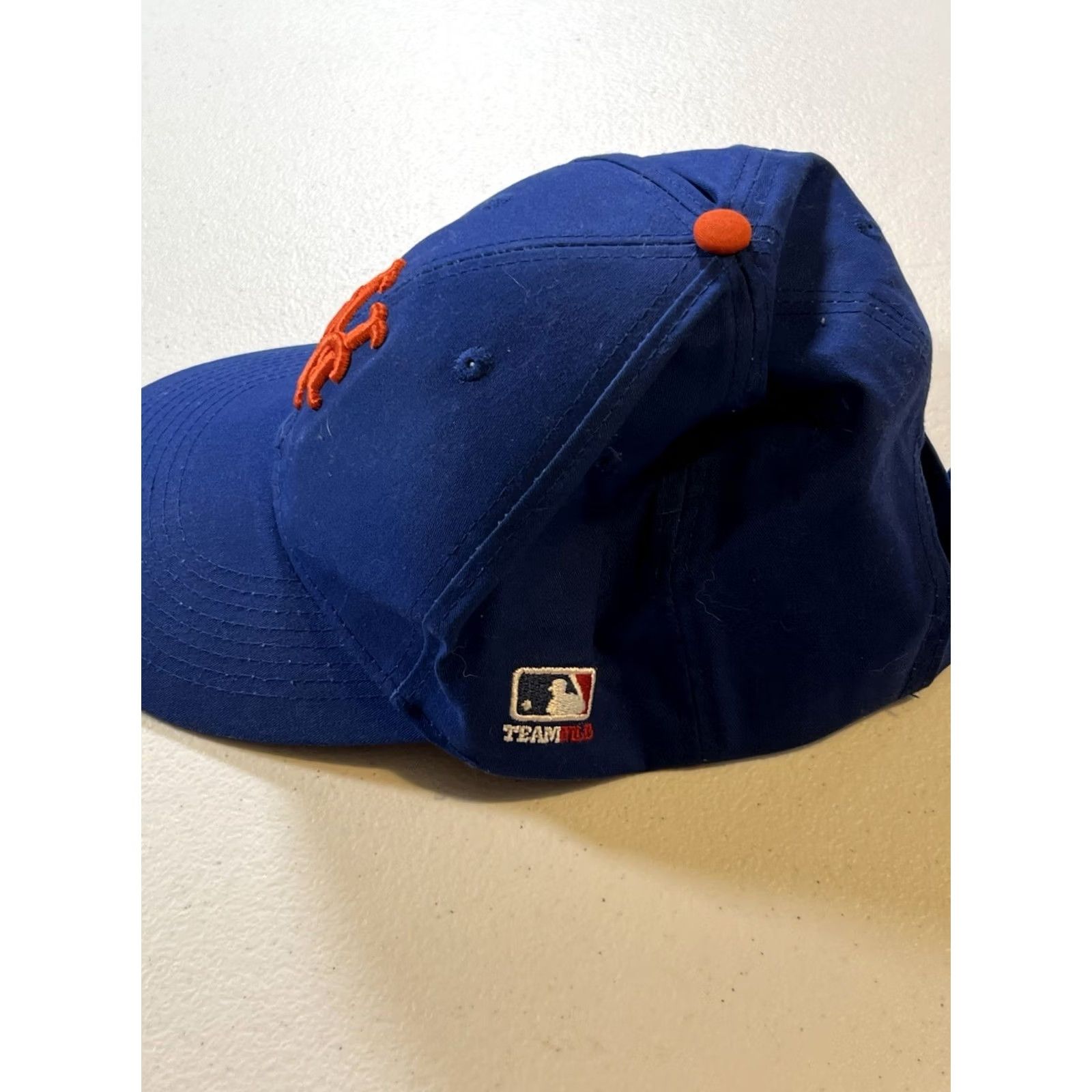 MLB VINTAGE New York Mets Ball Cap MLB Official License Mens Adjustable Blue Cotton Polyester Snapback Velcro Sports Cap Size ONE SIZE - 2 Thumbnail