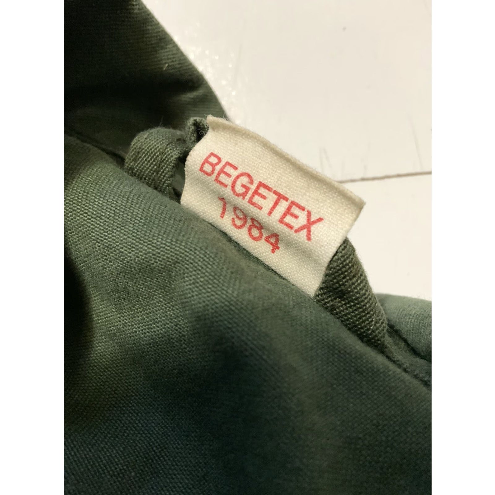 Vintage VINTAGE Belgium Army ABL Military Painted Green Field Shacket Shirt Jacket M 1984 1980s Green Mens Size US M / EU 48-50 / 2 - 6 Thumbnail