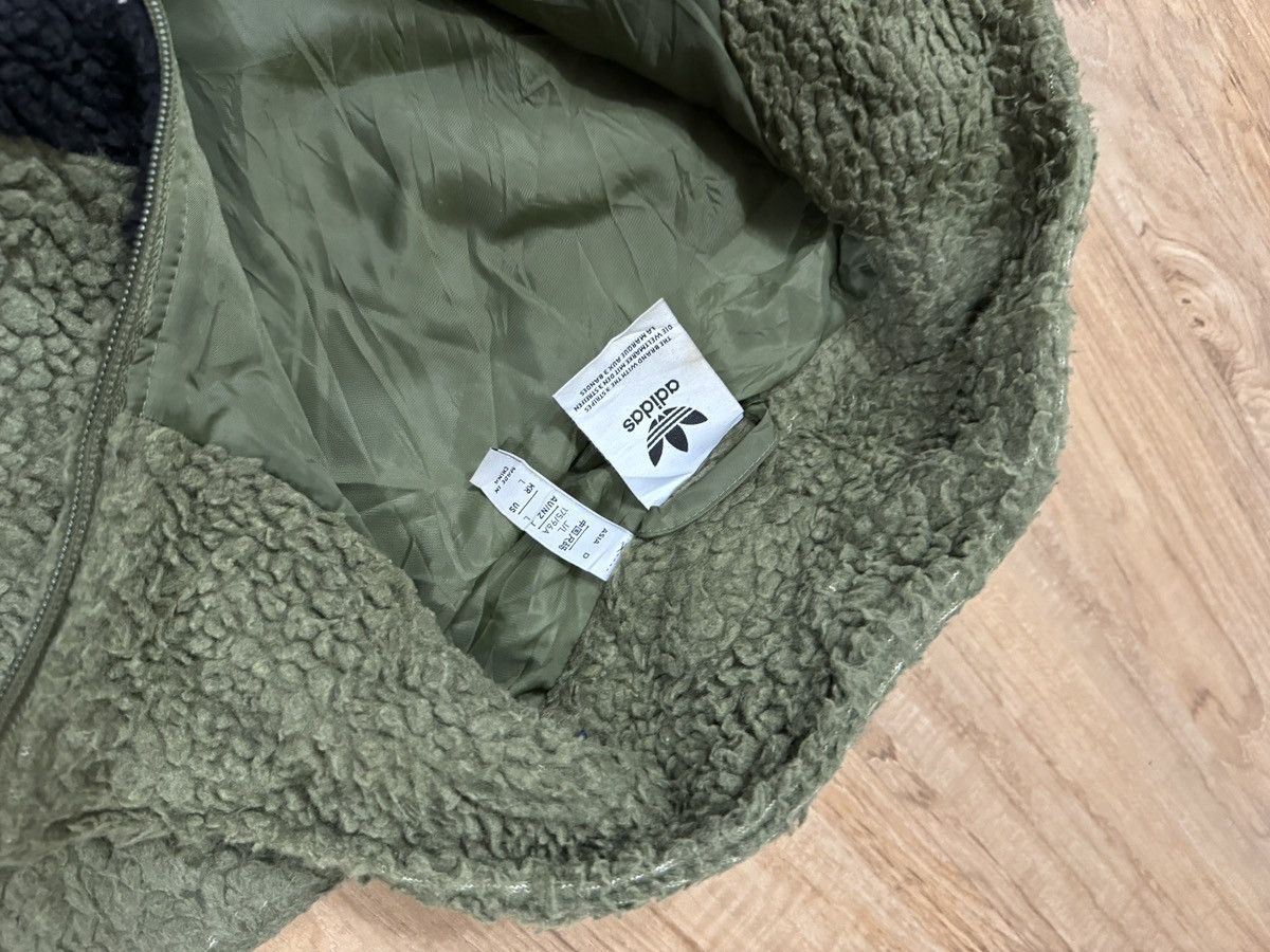 Adidas × Vintage ADIDAS BIG LOGO FLEECE JACKET Size US L / EU 52-54 / 3 - 3 Thumbnail
