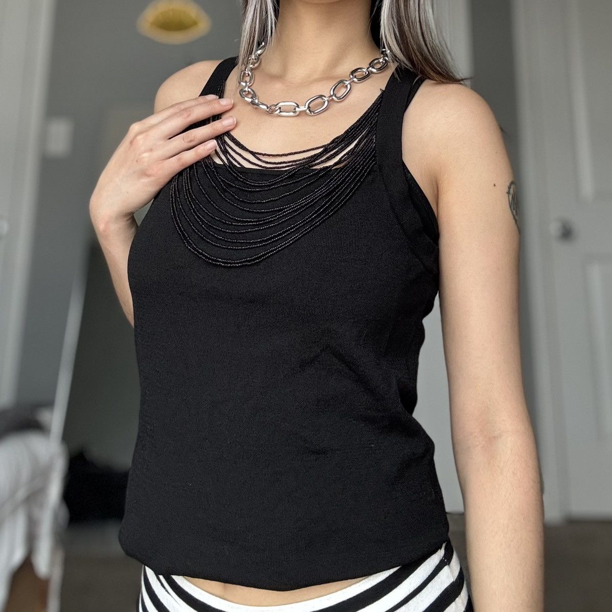 Other Vintage Cryus Black Boho Beaded Cowl Neck Halter Top Size M / US 6-8 / IT 42-44 - 10 Thumbnail
