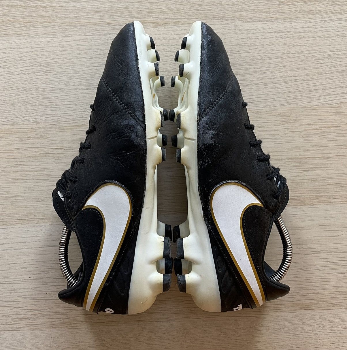 Nike Nike Tiempo Mystic V FG Football Soccer Cleats Shoes Leather Size US 8.5 / EU 41-42 - 9 Thumbnail