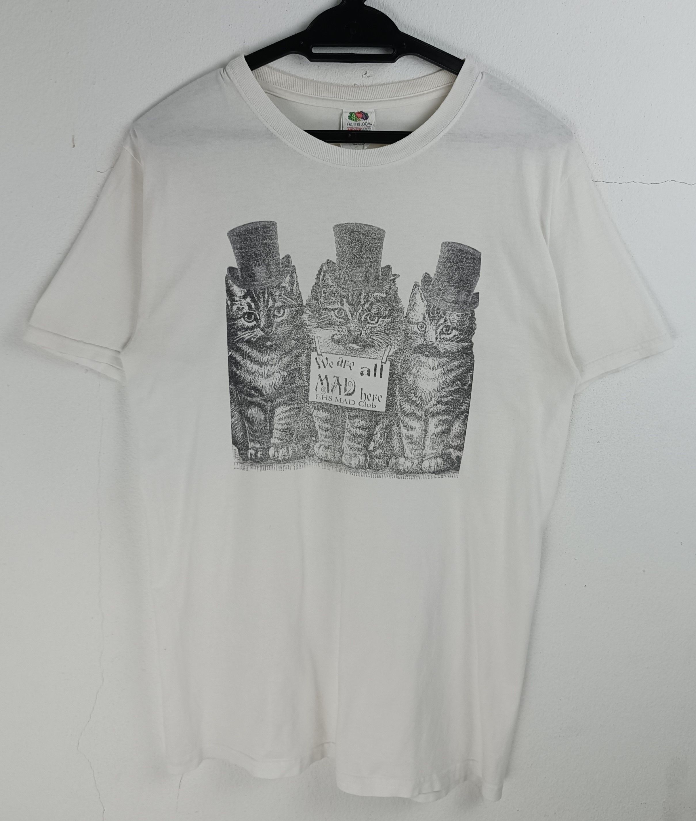 Vintage VINTAGE MAD CLUB CATS PET CUTE PAWS DOG TEE VERY RARE Size US S / EU 44-46 / 1 - 3 Thumbnail