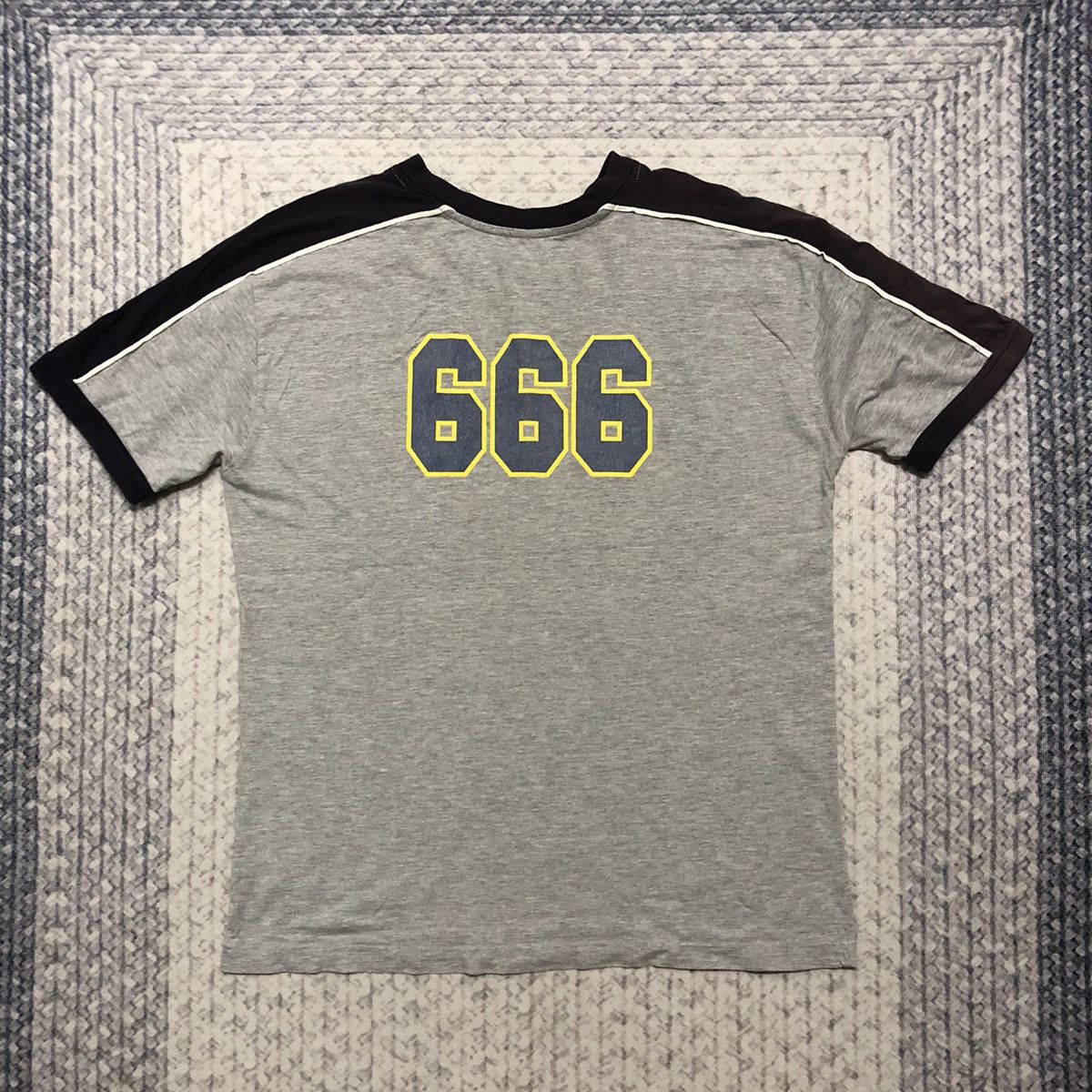 Band Tees × Vintage Rare Faded Y2K Iron Maiden Flightt 666 V-Neck Tees Size US L / EU 52-54 / 3 - 5 Thumbnail