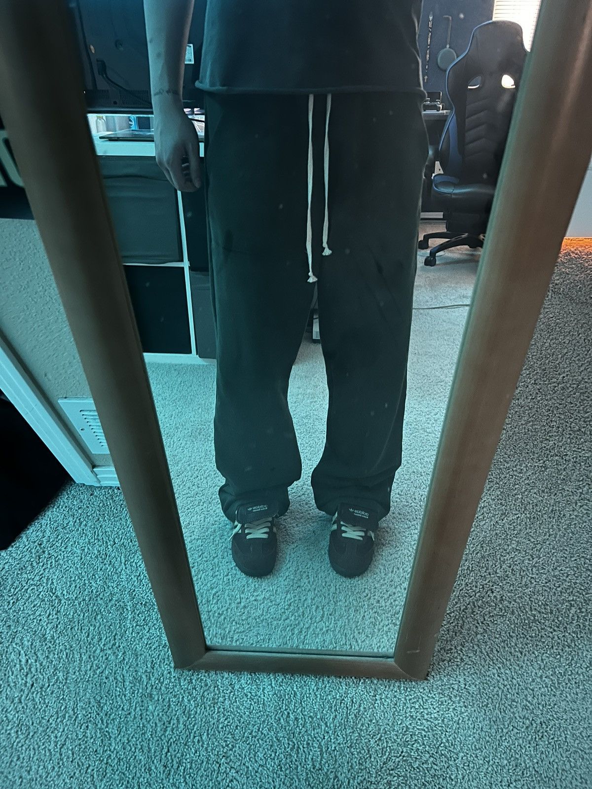 image of Very Vintage Loose Fit Sweatpants in Green, Men's (Size 32)