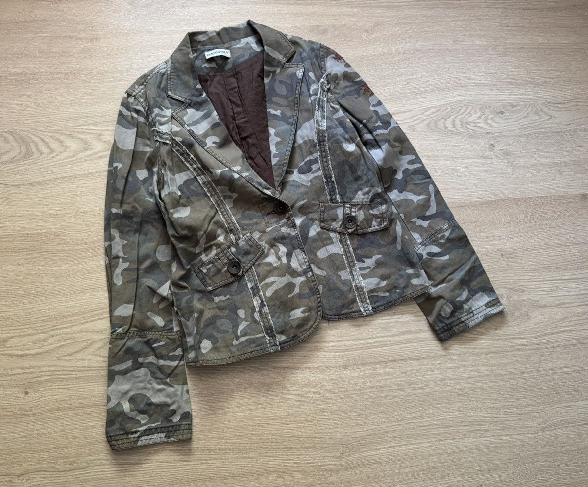 Japanese Brand Vintage Clockhouse Women’s y2k Camo Japanese Dragon Blazer Size M / US 6-8 / IT 42-44 - 1 Thumbnail