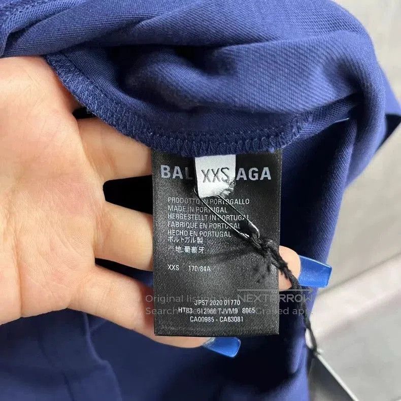 Balenciaga Balenciaga Blue Calf Print Short Sleeve T-shirt. Size US XXS / EU 40 - 2 Thumbnail