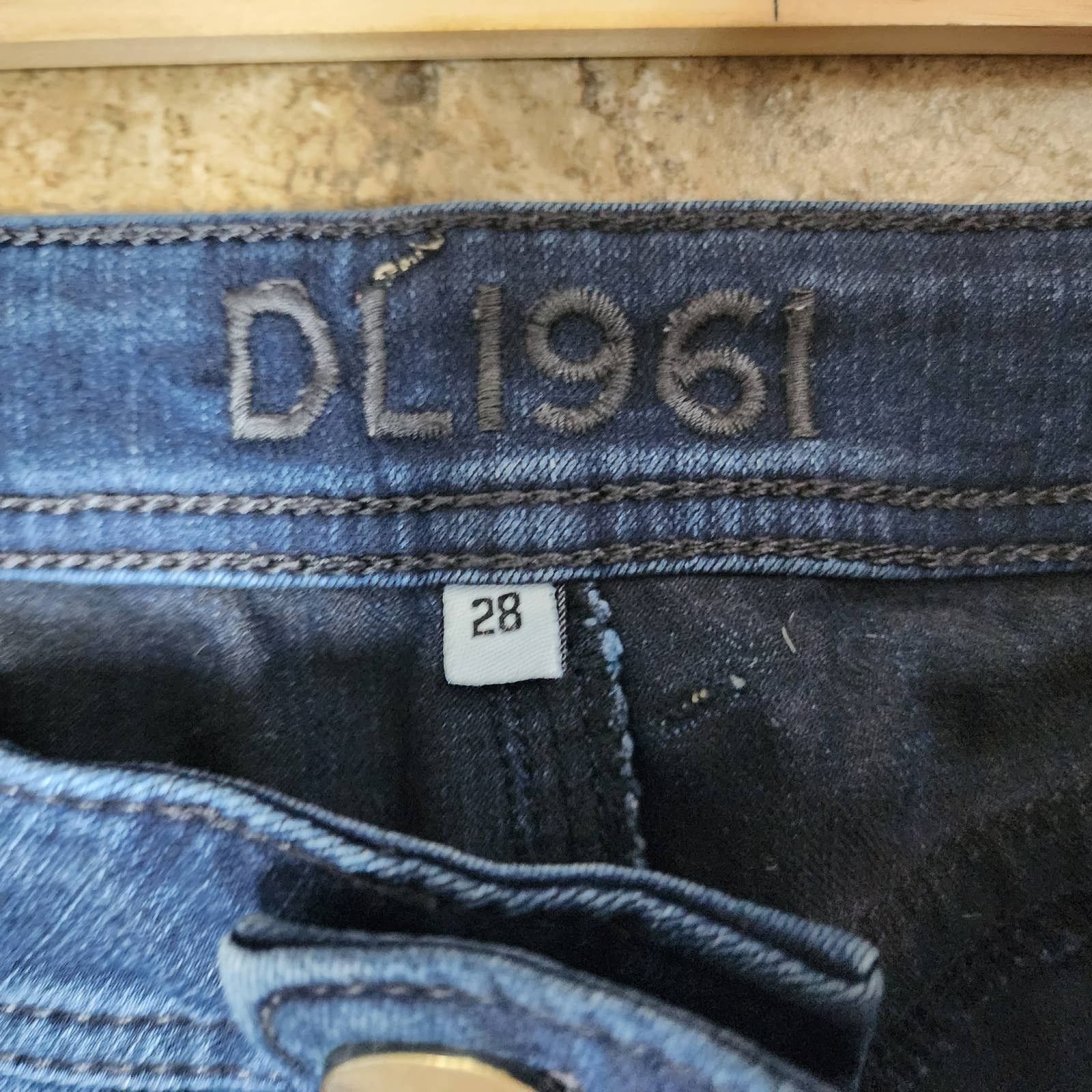 DL1961 Womens DL1961 Amanda Skinny Jeans Size 28 Size 28" / US 6 / IT 42 - 3 Thumbnail
