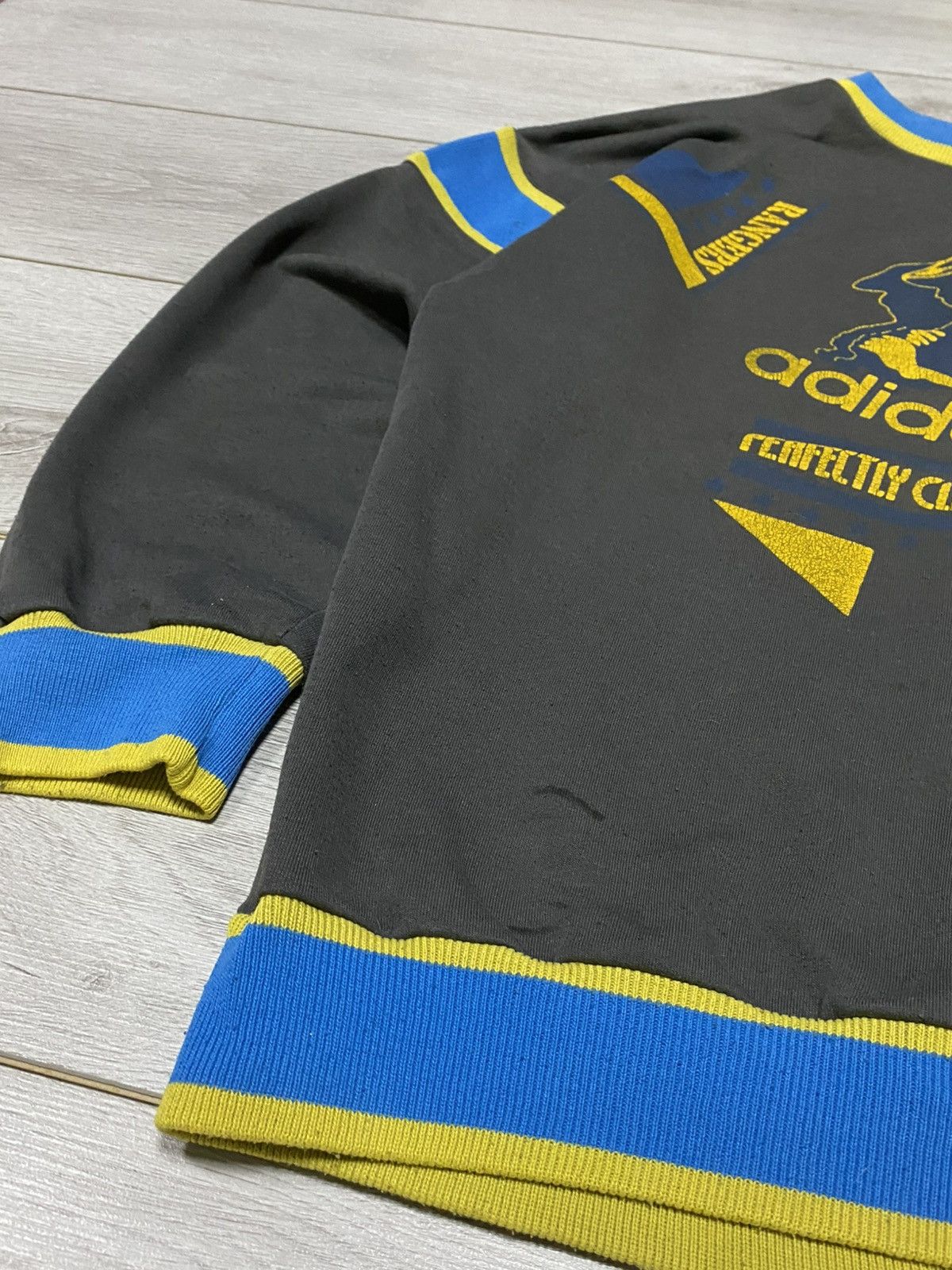 Adidas Vintage Adidas Take Off rangers baseball Sweatshirt Size US M / EU 48-50 / 2 - 4 Thumbnail