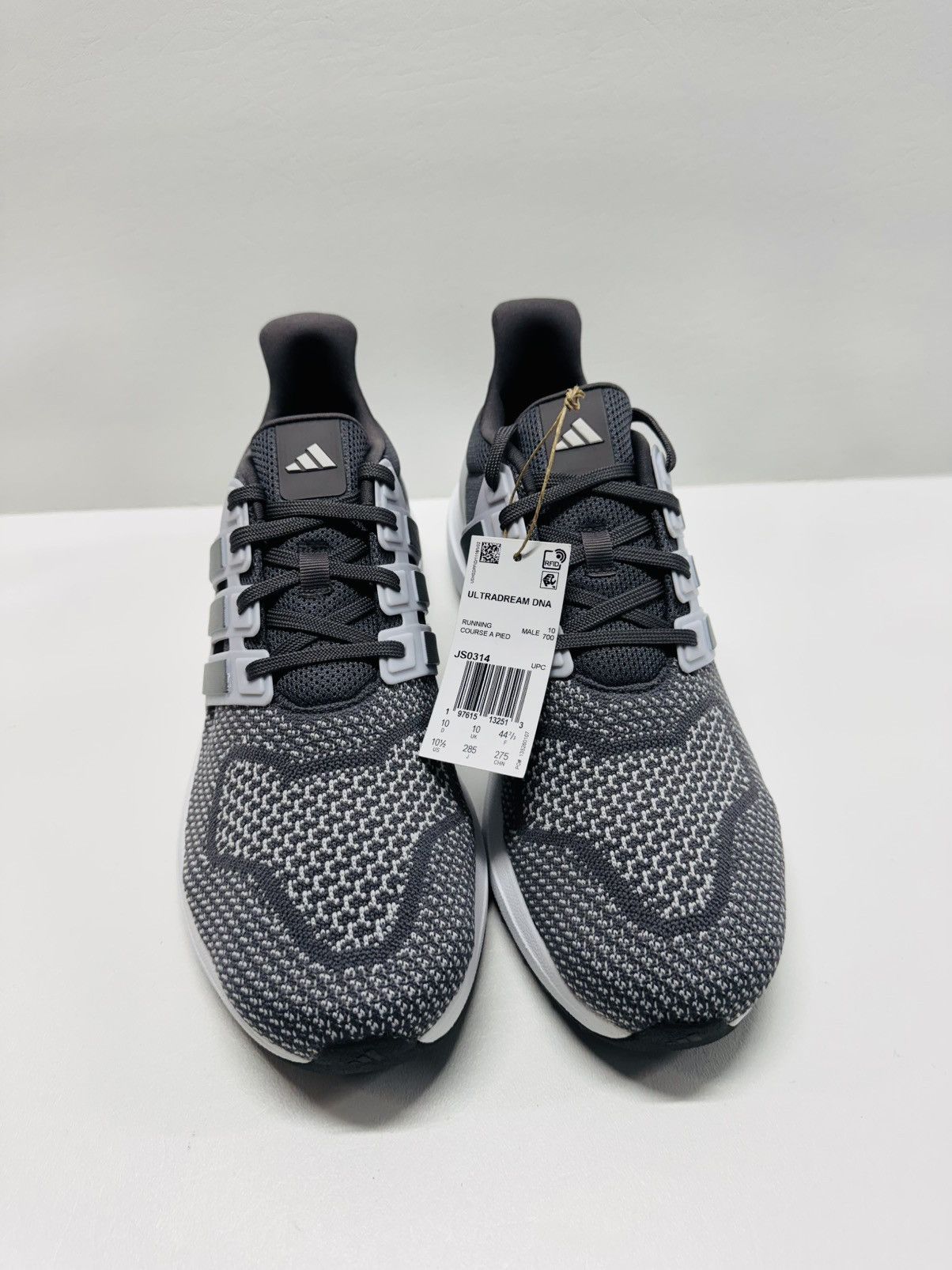 Adidas Adidas Ultradream DNA Grey Strate Size US 10.5 / EU 43-44 - 4 Thumbnail