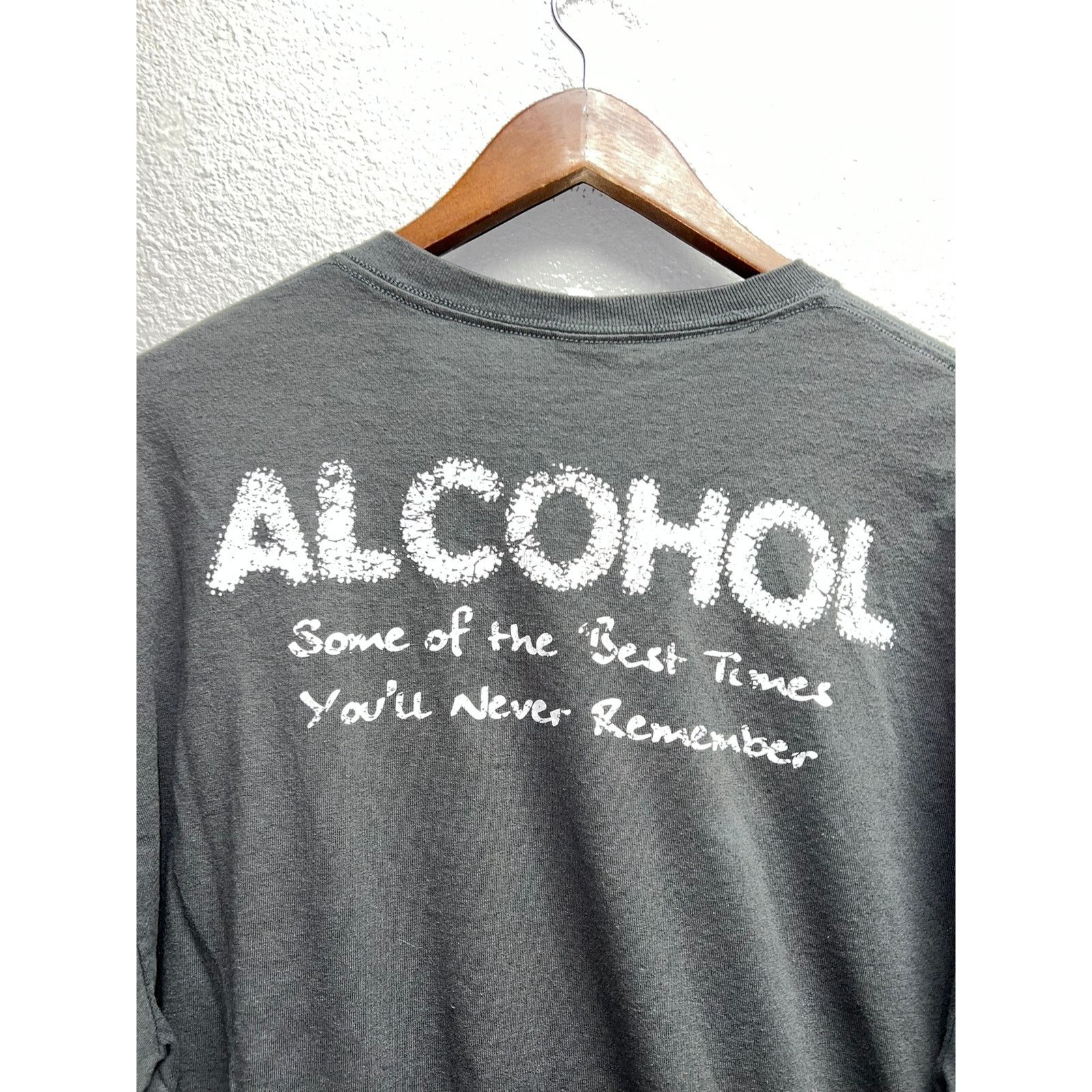 Jerzees Brad Paisley Long Sleeve Shirt Alcohol Life Amplified Tee XL Size US XL / EU 56 / 4 - 6 Thumbnail