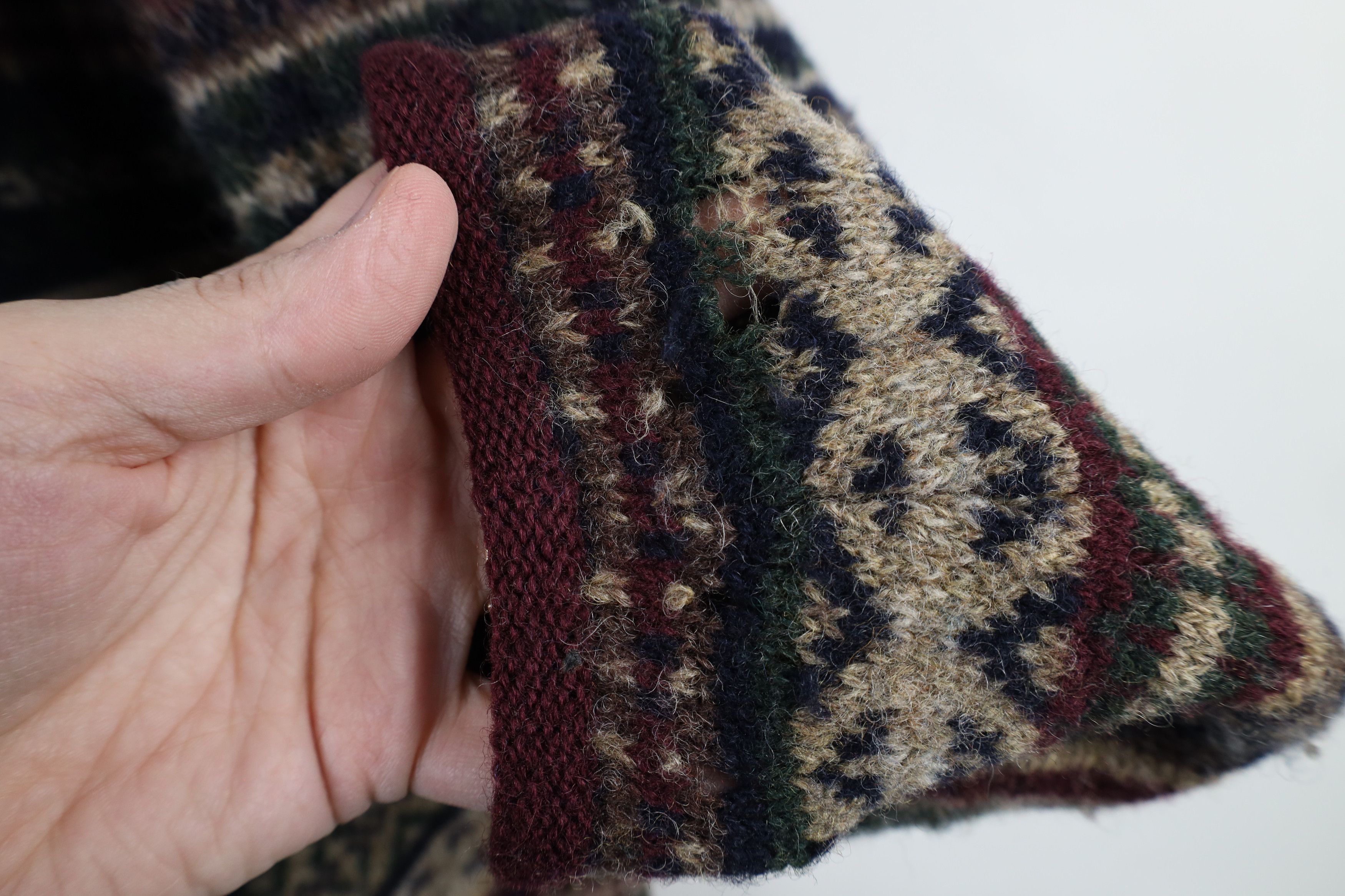 Vintage Vintage 90s Streetwear Wool Fair Isle Knit Cardigan Sweater Size L / US 10 / IT 46 - 6 Thumbnail