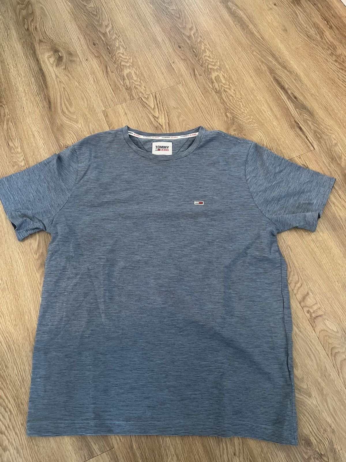 Tommy Jeans Tommy Jeans Blue Striped Crewneck T-Shirt (XL) Size US XL / EU 56 / 4 - 1 Thumbnail
