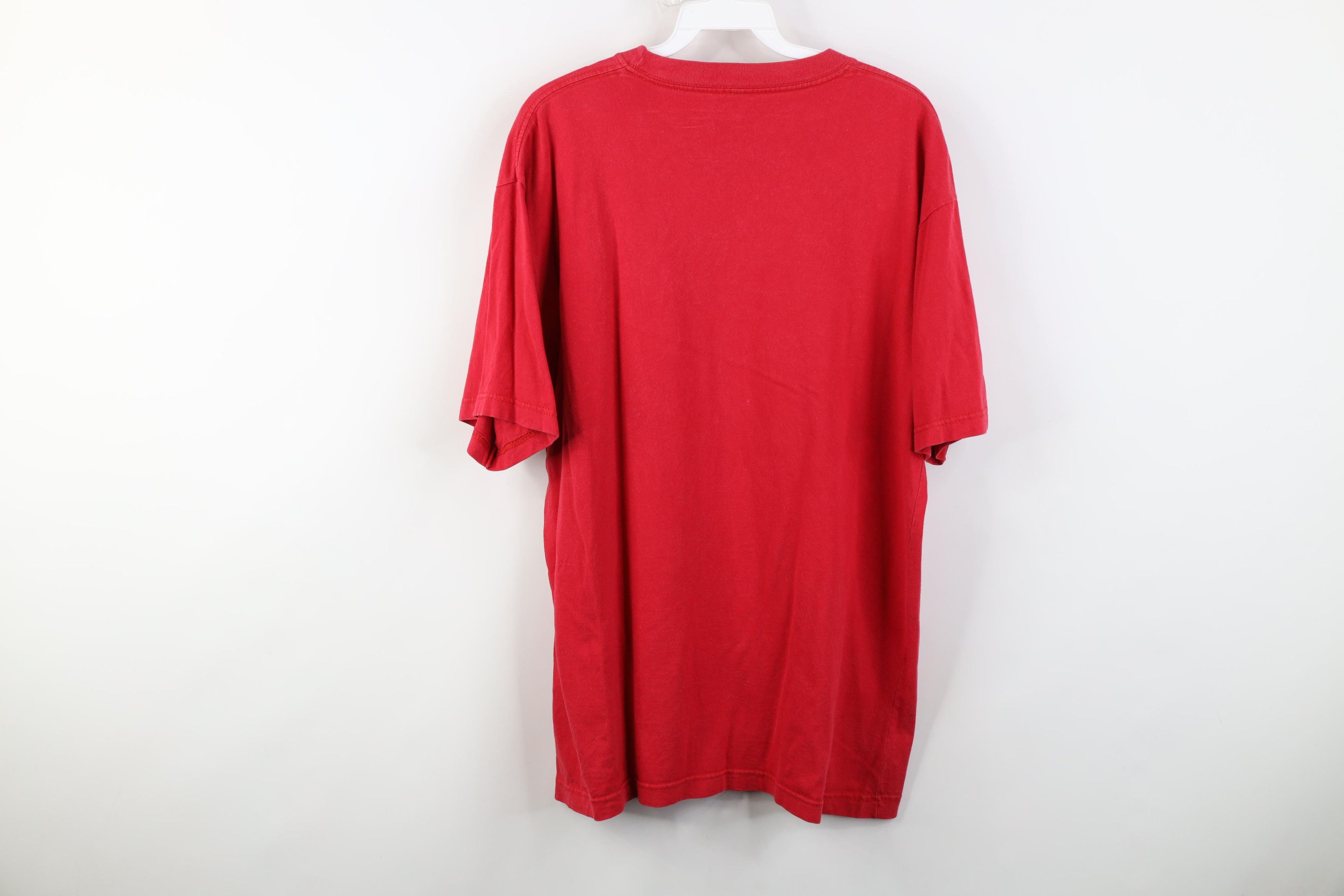 Vintage Vintage 90s Streetwear Paradise Island Wave Tubing T-Shirt Size US L / EU 52-54 / 3 - 11 Thumbnail