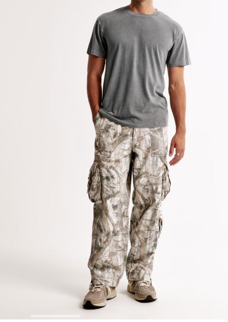 Abercrombie & Fitch Abercrombie & Fitch Relaxed Essential Tee Size US L / EU 52-54 / 3 - 2 Thumbnail