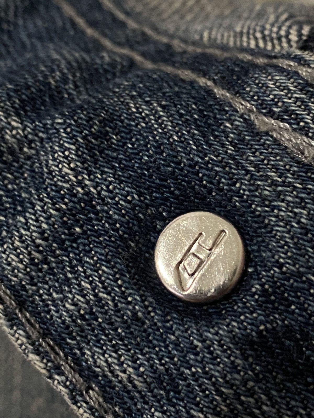 Diesel Men Diesel Industry Larkee Jean Selvedge Distressed Wash e' Size US 30 / EU 46 - 16 Thumbnail