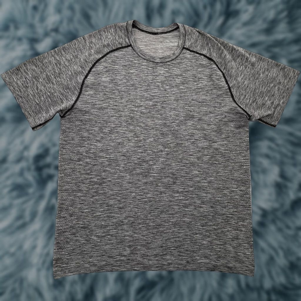 Lululemon Lululemon Metal Vent Tech Short Sleeve Shirt Men XL Gray Active Top Breathable Moisture-Wicking Logo Size US XL / EU 56 / 4 - 1 Thumbnail