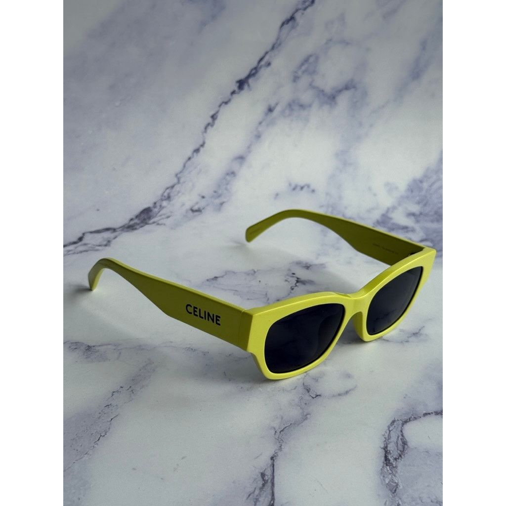 Celine NEW Celine CL40197U Cat Eye Neon Yellow Logo Sunglasses Size ONE SIZE - 4 Thumbnail